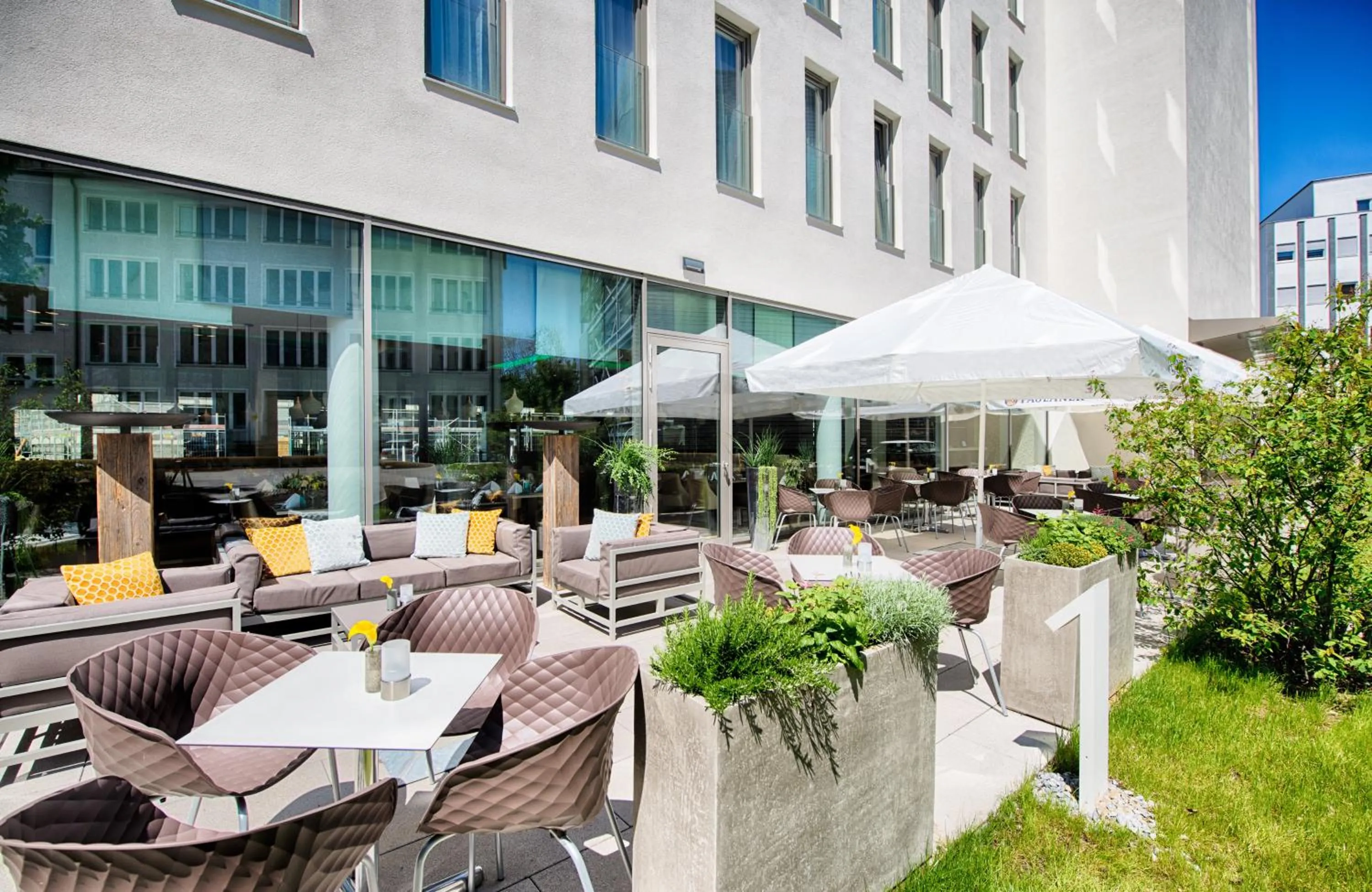 Balcony/Terrace in Leonardo Hotel Munich City South