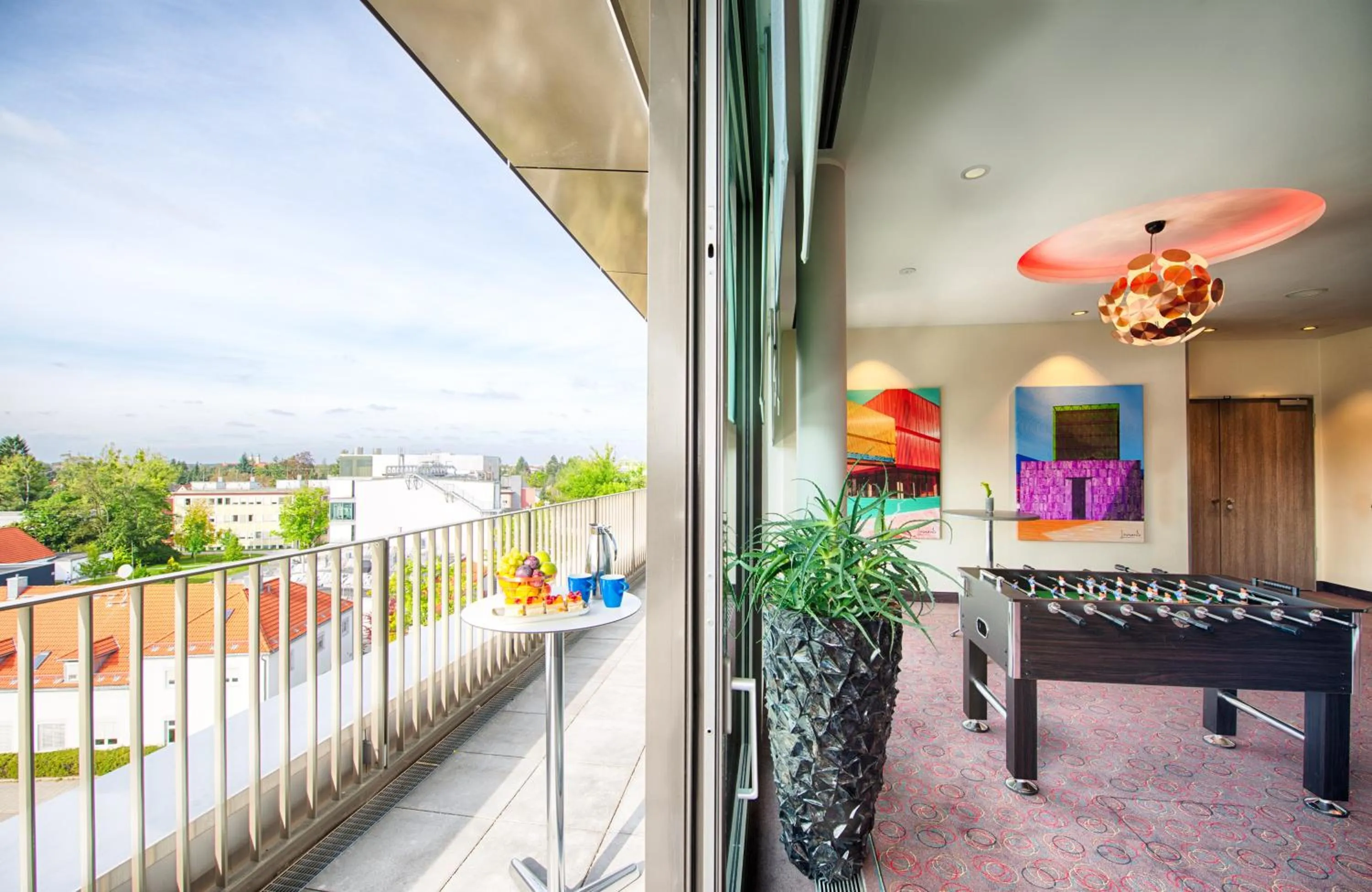 Meeting/conference room in Leonardo Hotel Munich City South