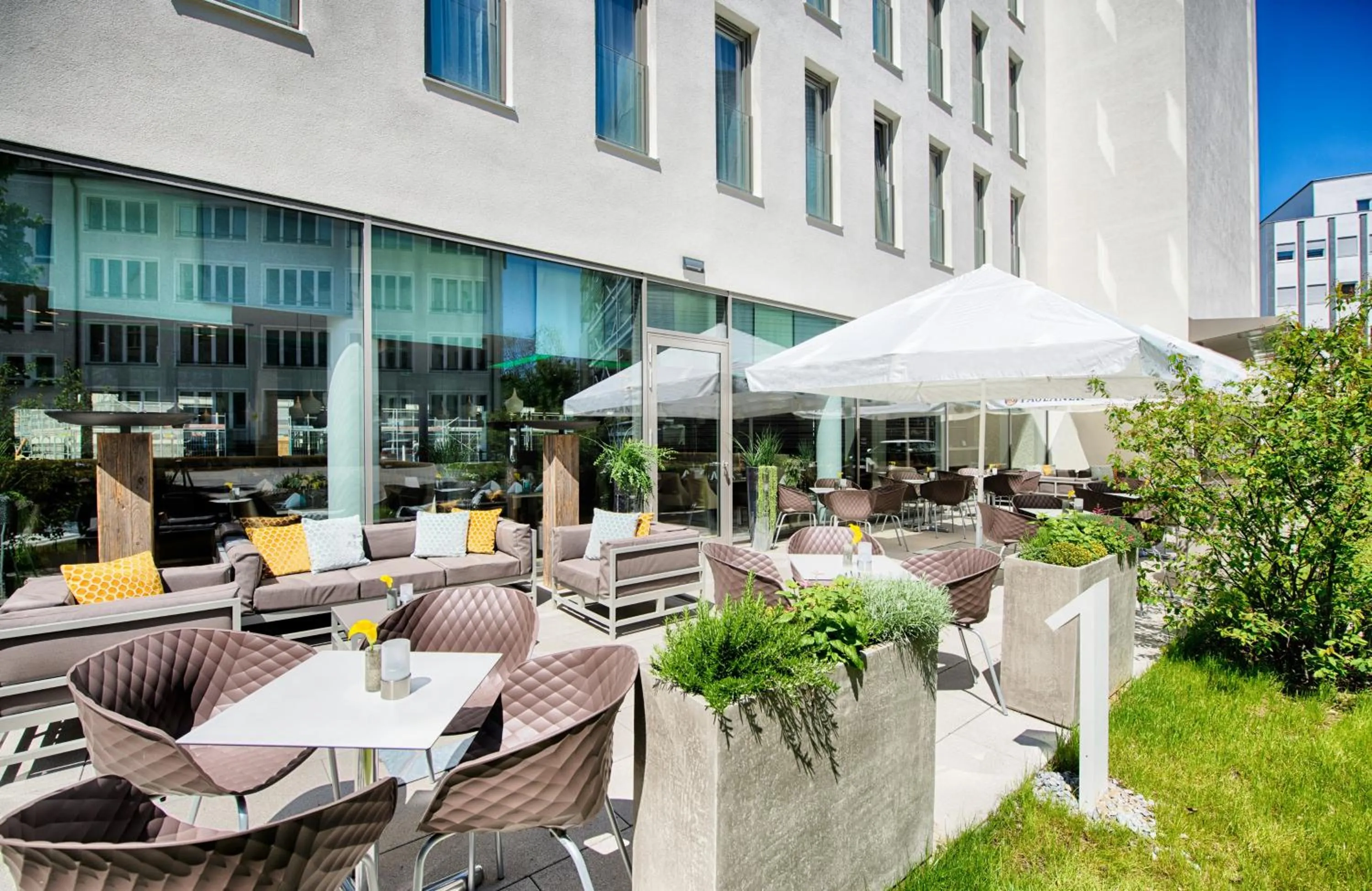 Balcony/Terrace in Leonardo Hotel Munich City South