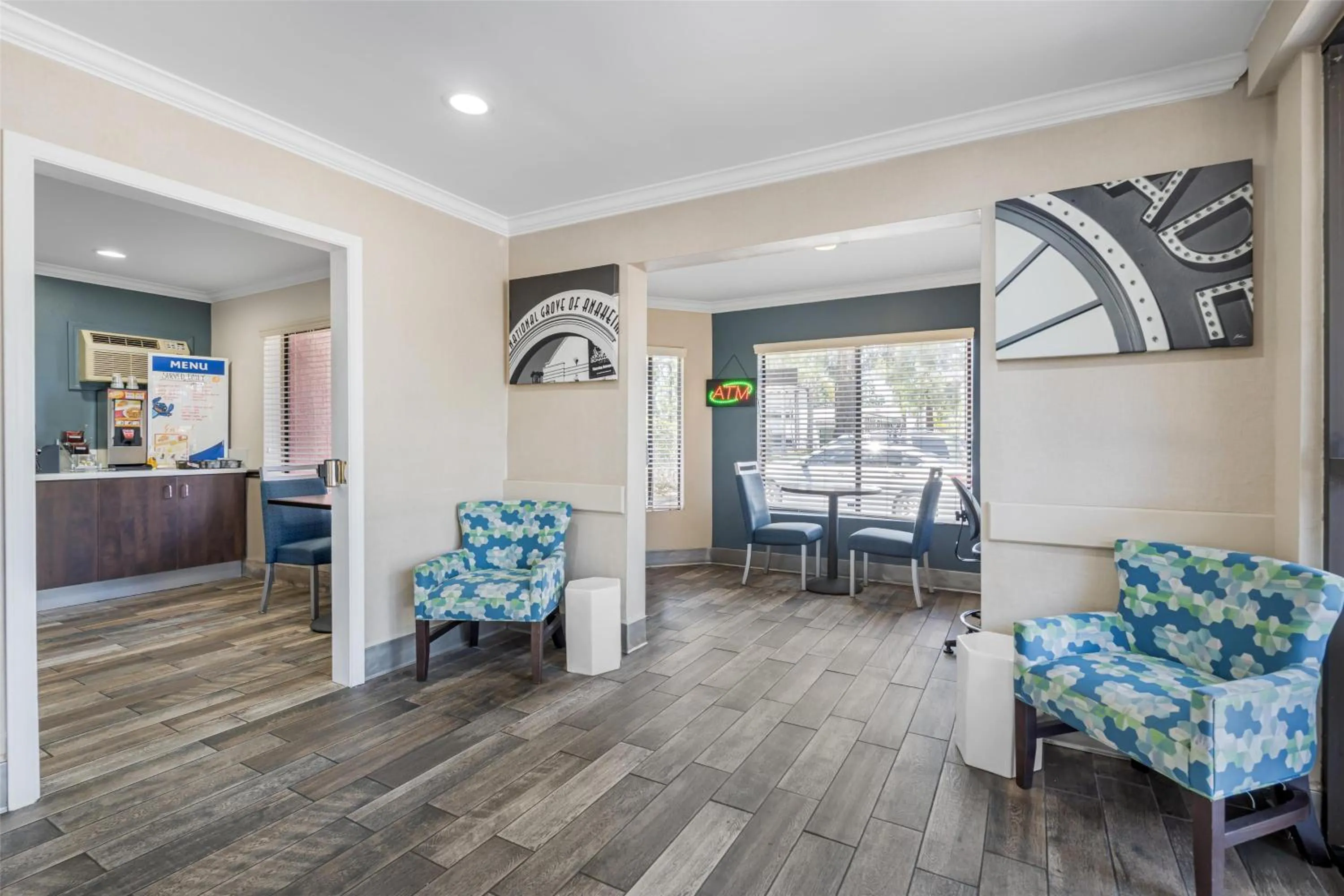 Lobby or reception in Best Western Courtesy Inn Hotel - Anaheim Resort at the Park