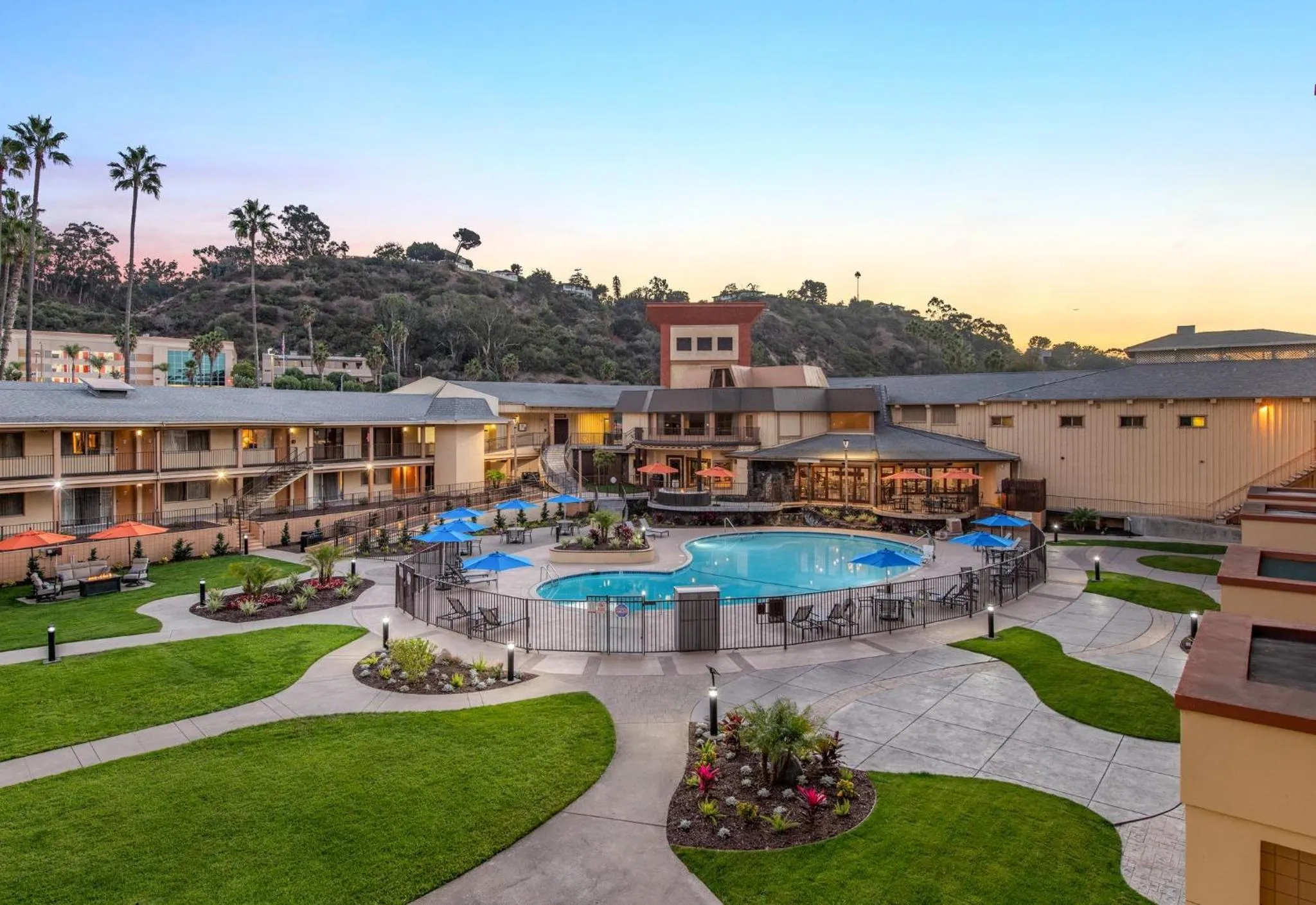 Swimming pool in Crowne Plaza San Diego - Mission Valley by IHG