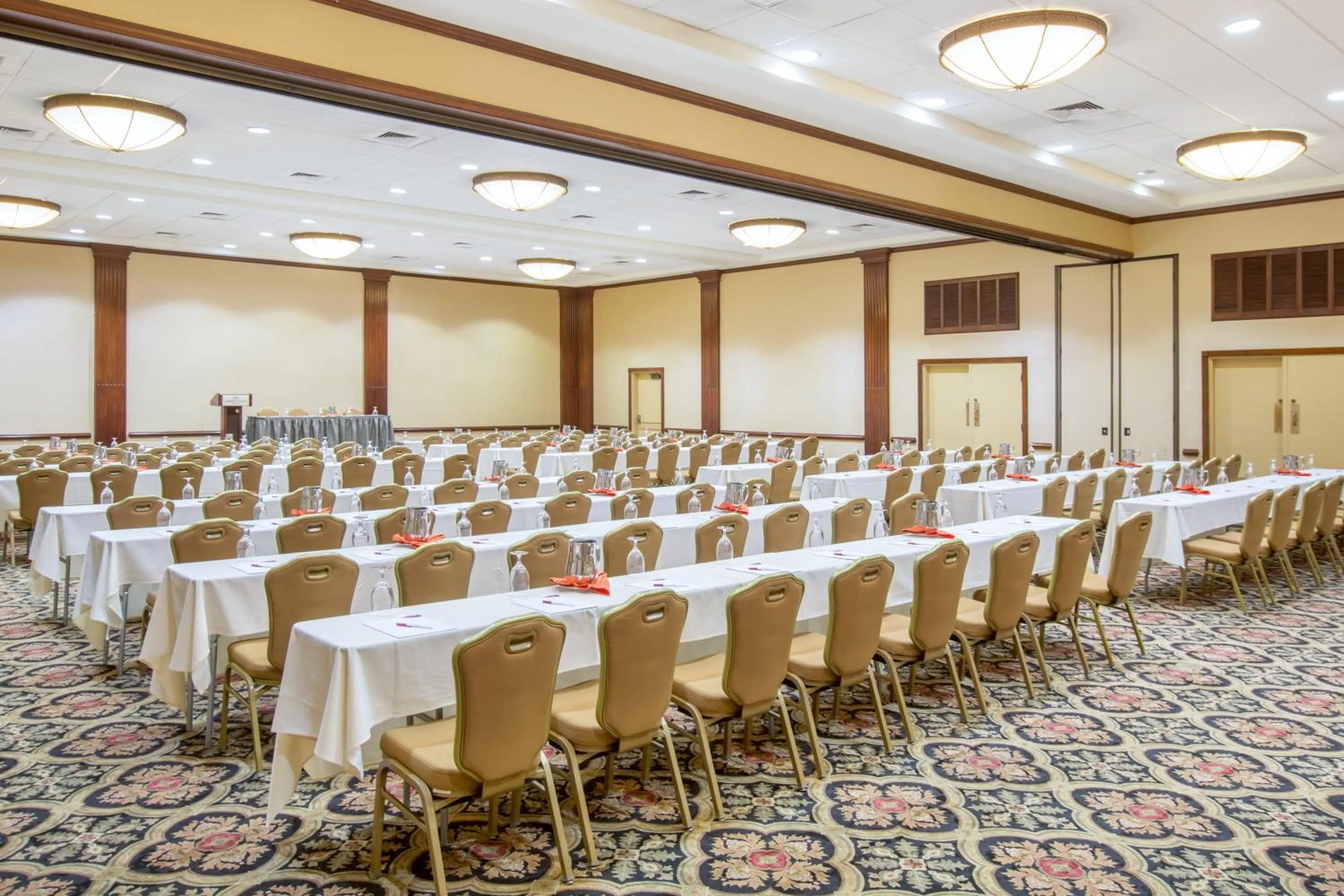 Meeting/conference room in Crowne Plaza San Diego - Mission Valley by IHG