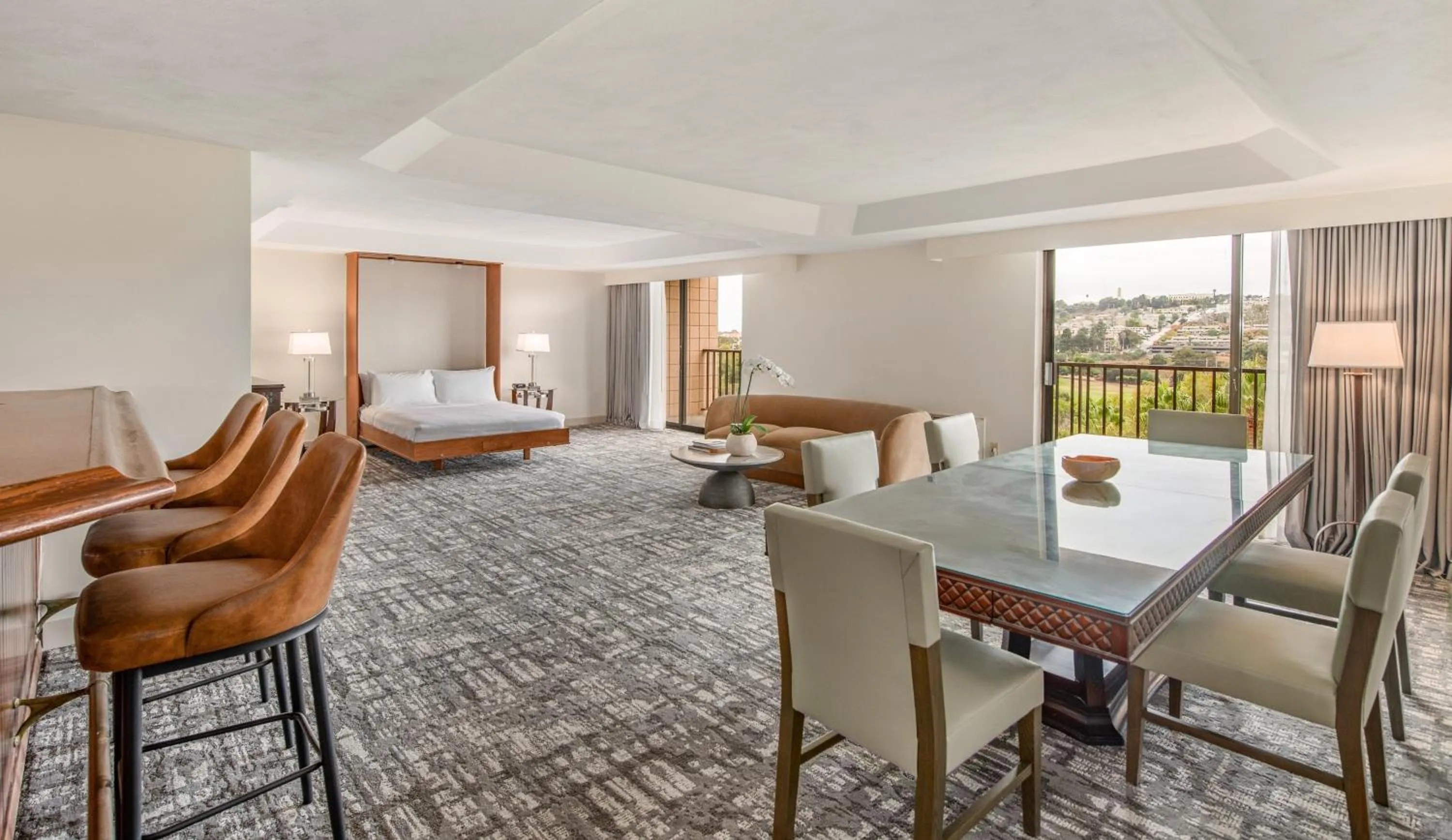 Bedroom, Bed in Crowne Plaza San Diego - Mission Valley by IHG