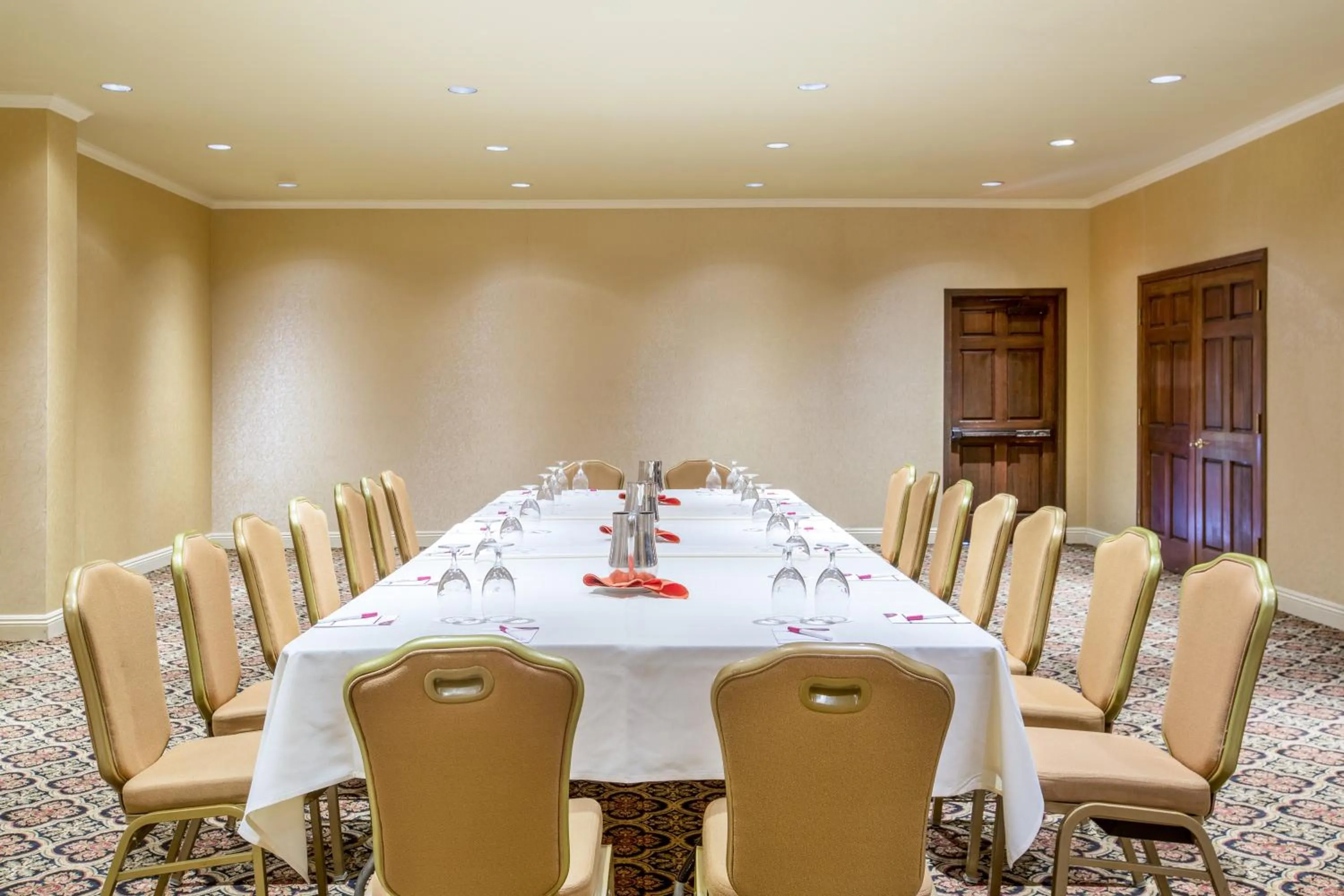 Meeting/conference room in Crowne Plaza San Diego - Mission Valley by IHG