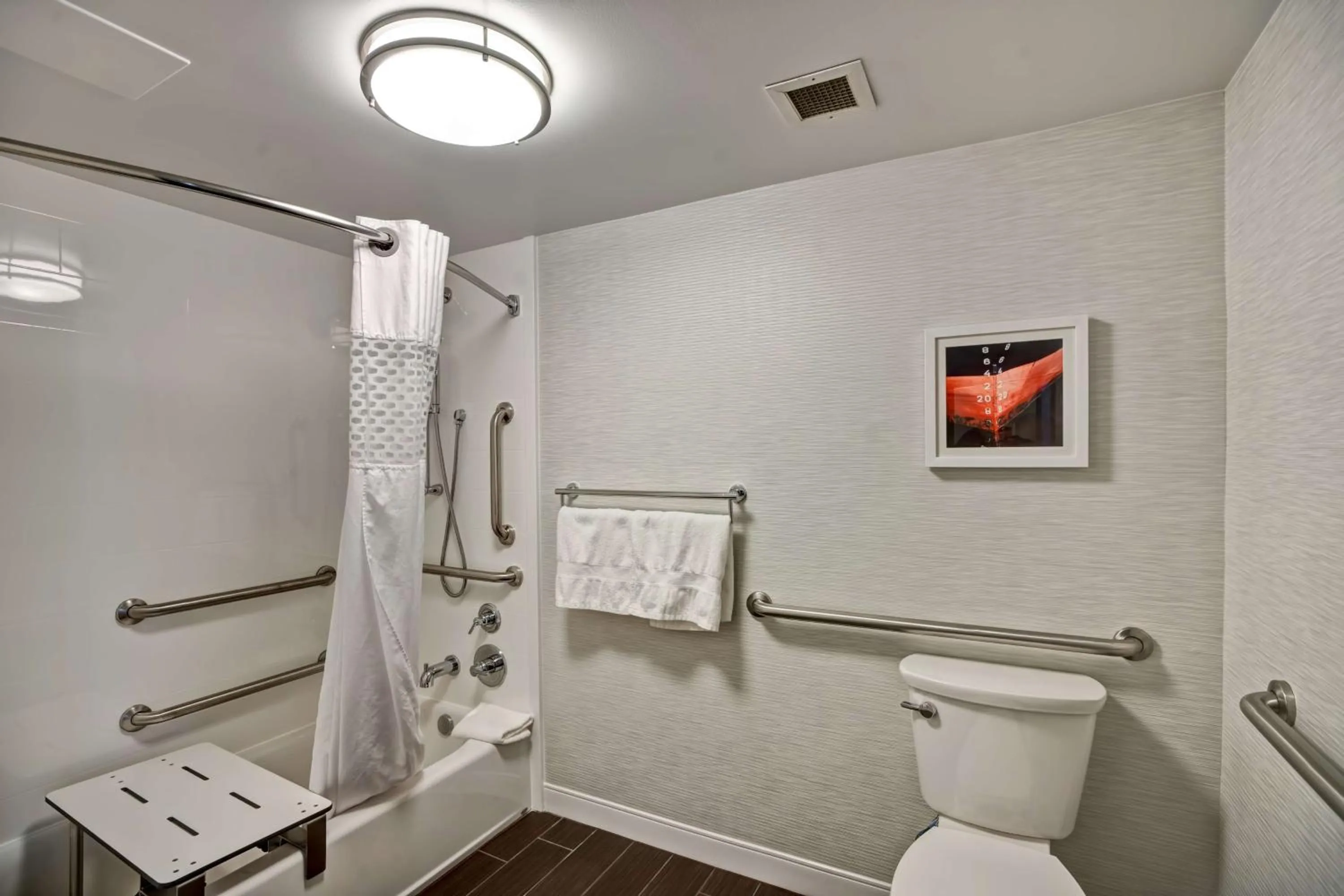 Bathroom in Hampton Inn Norfolk-Naval Base