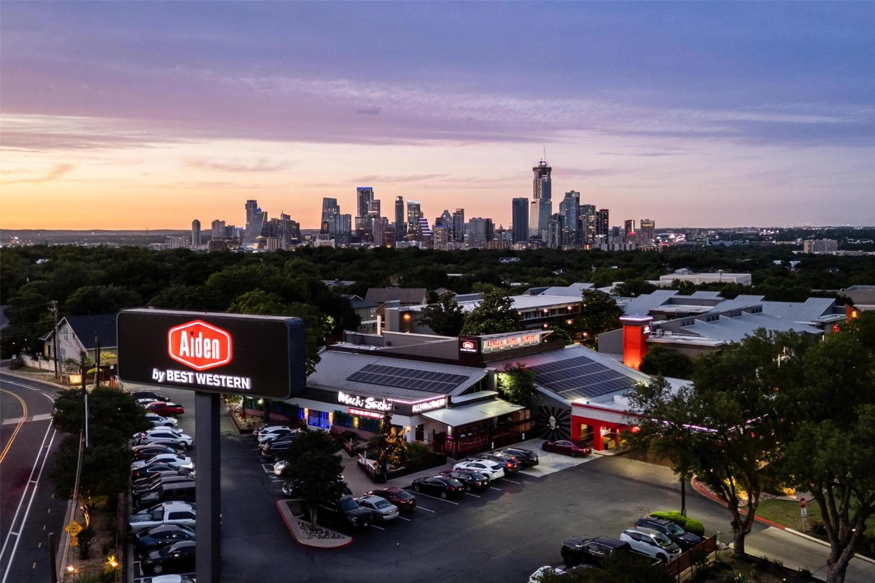 Property building in Aiden Austin City Hotel