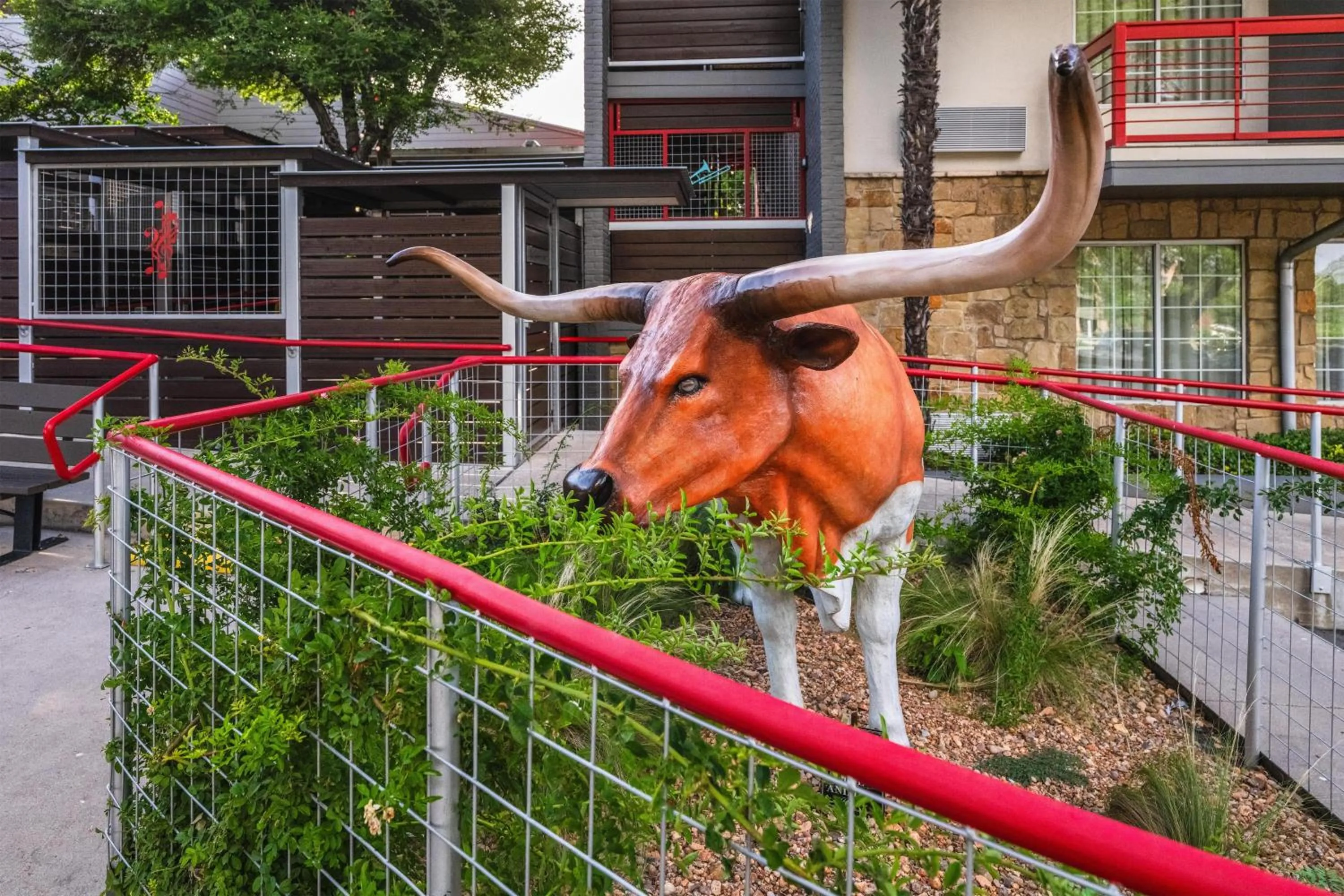 Property building in Aiden Austin City Hotel