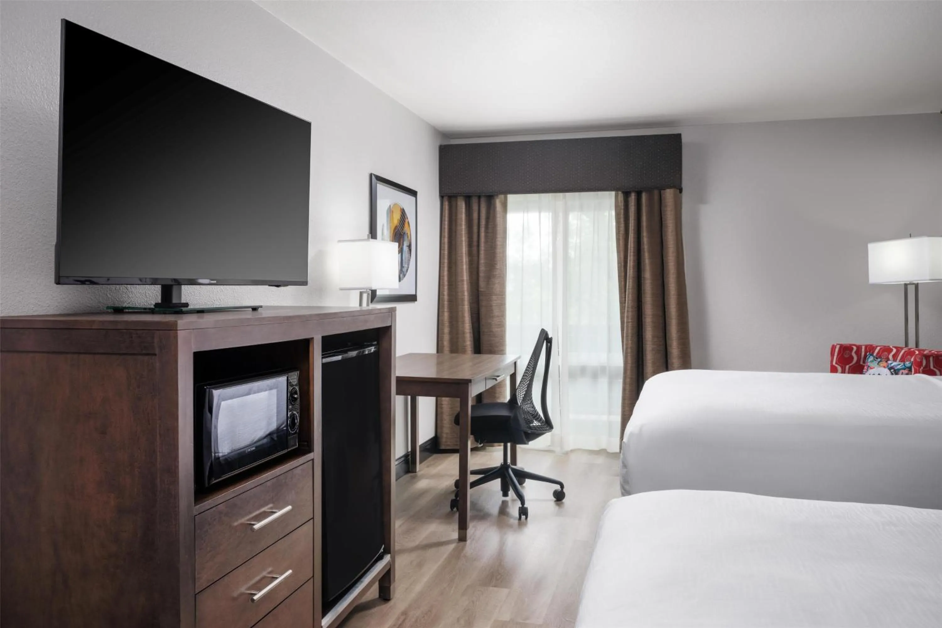 Bedroom, Bed in Aiden Austin City Hotel