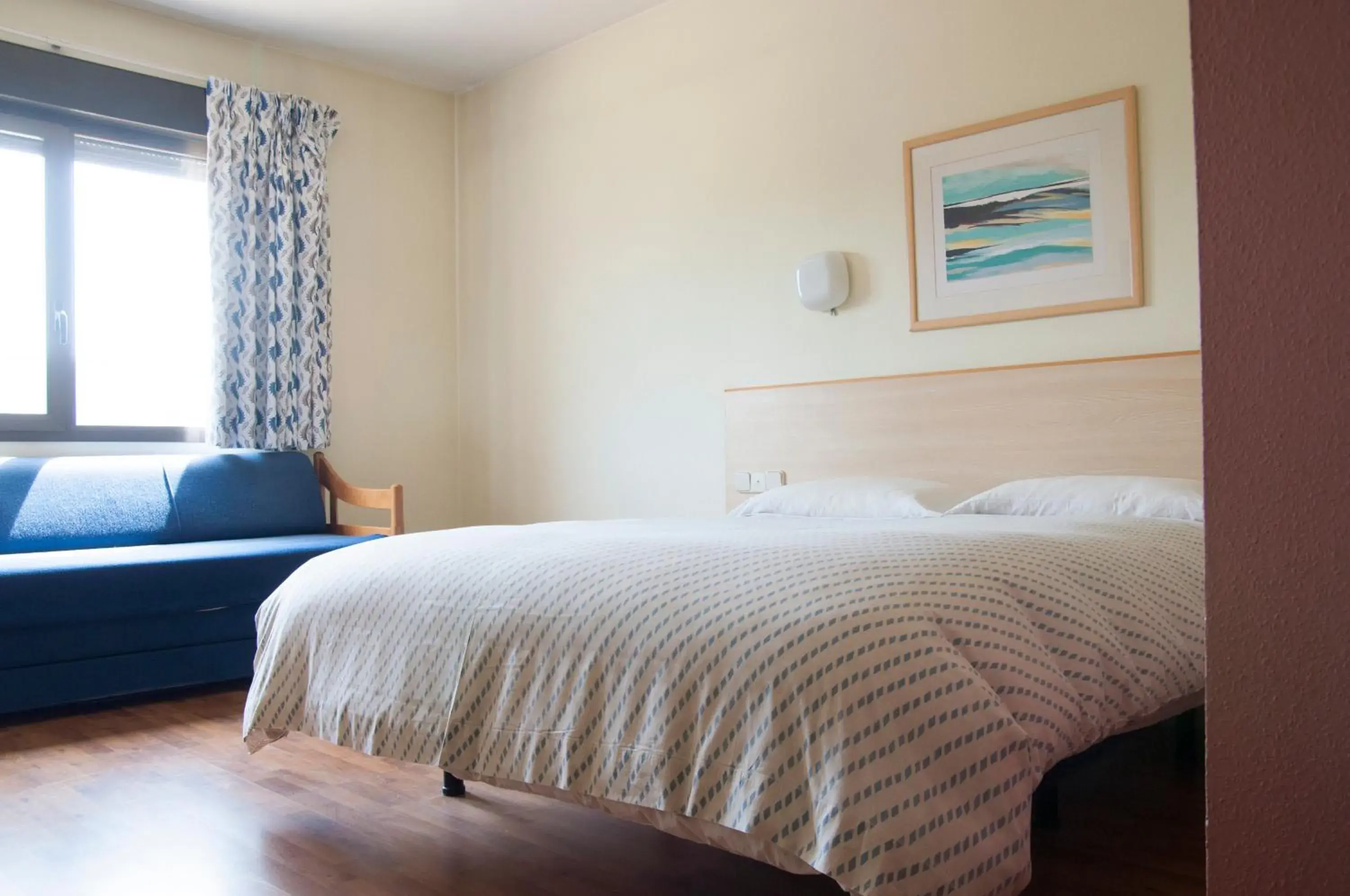 Double or Twin Room with Private Bathroom - single occupancy in Hotel Aragón Double or Twin Room with Private Bathroom - single occupancy in Hotel Aragón
