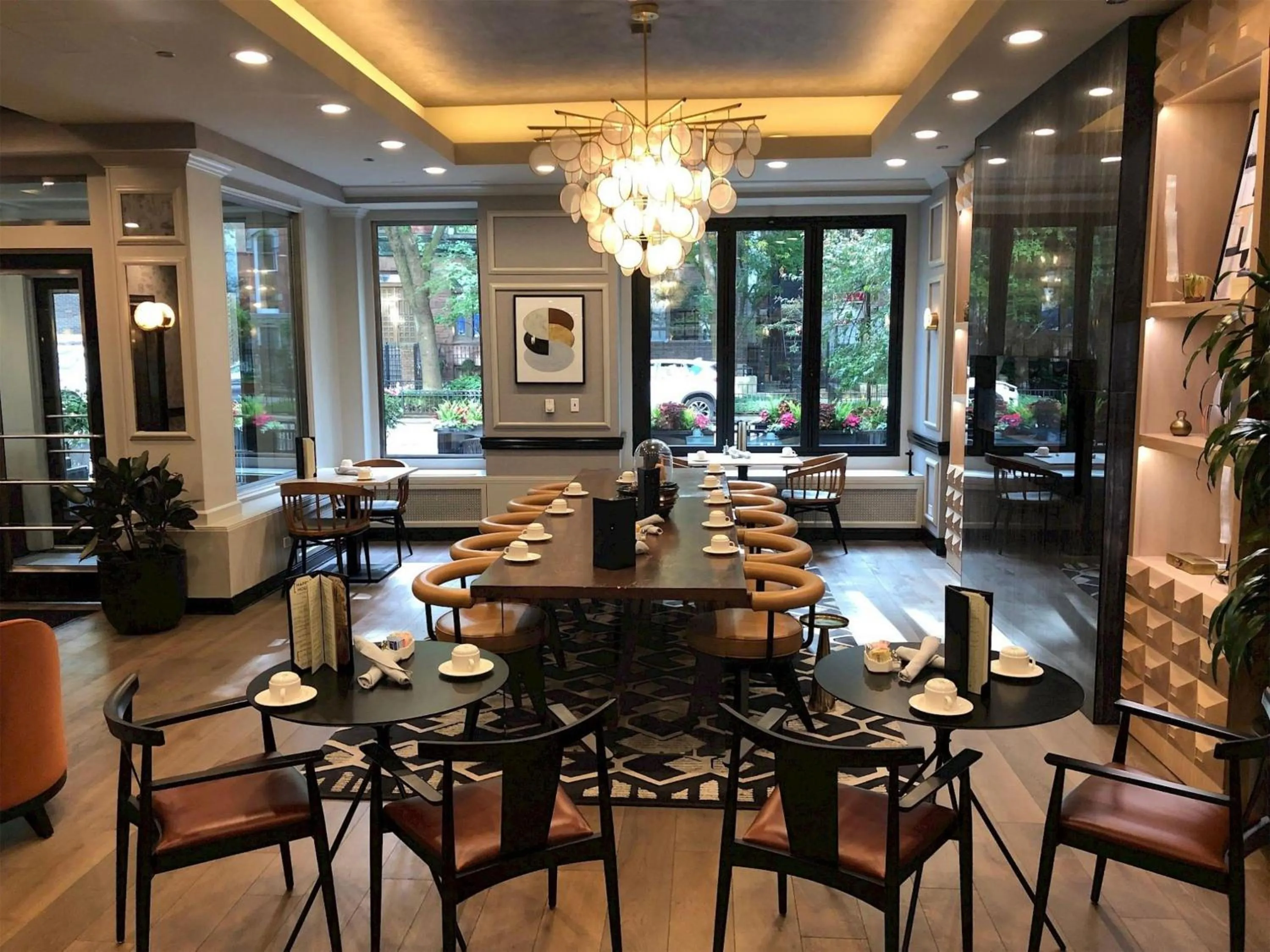 Restaurant/places to eat in Claridge House Chicago, Tapestry Collection by Hilton