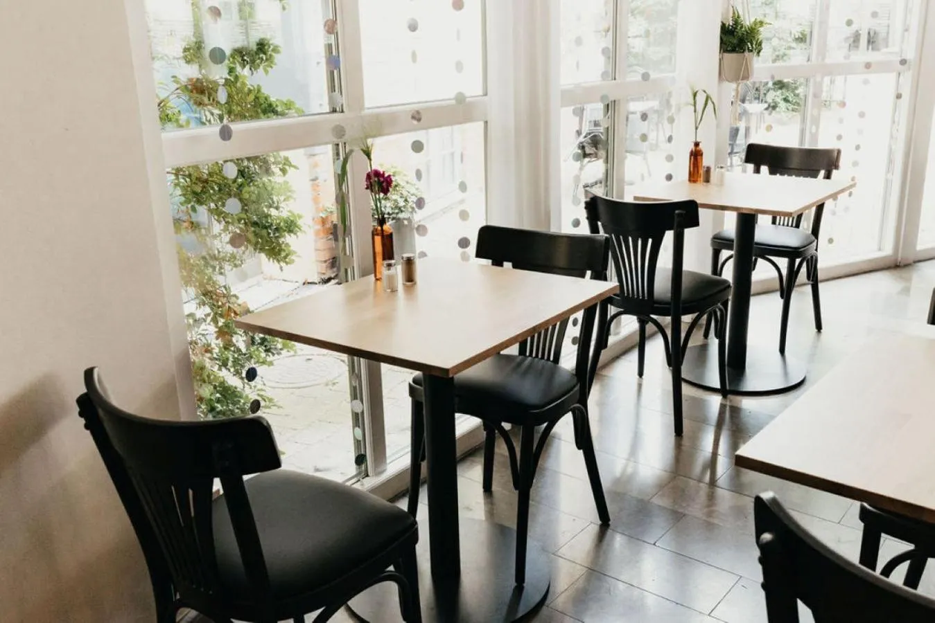 Restaurant/places to eat in The More Hotel Mazetti