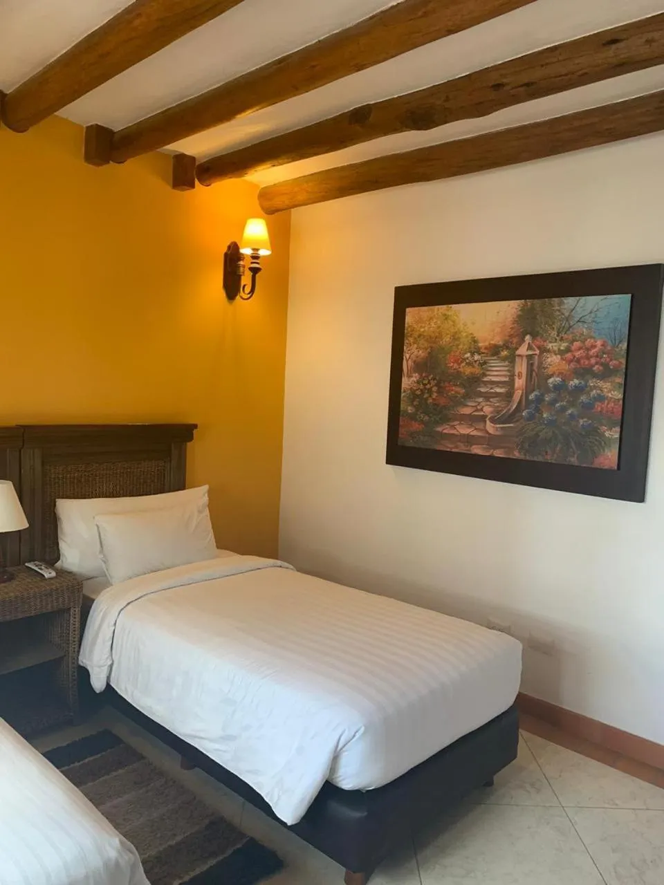 Bed in Hotel Campanario Real