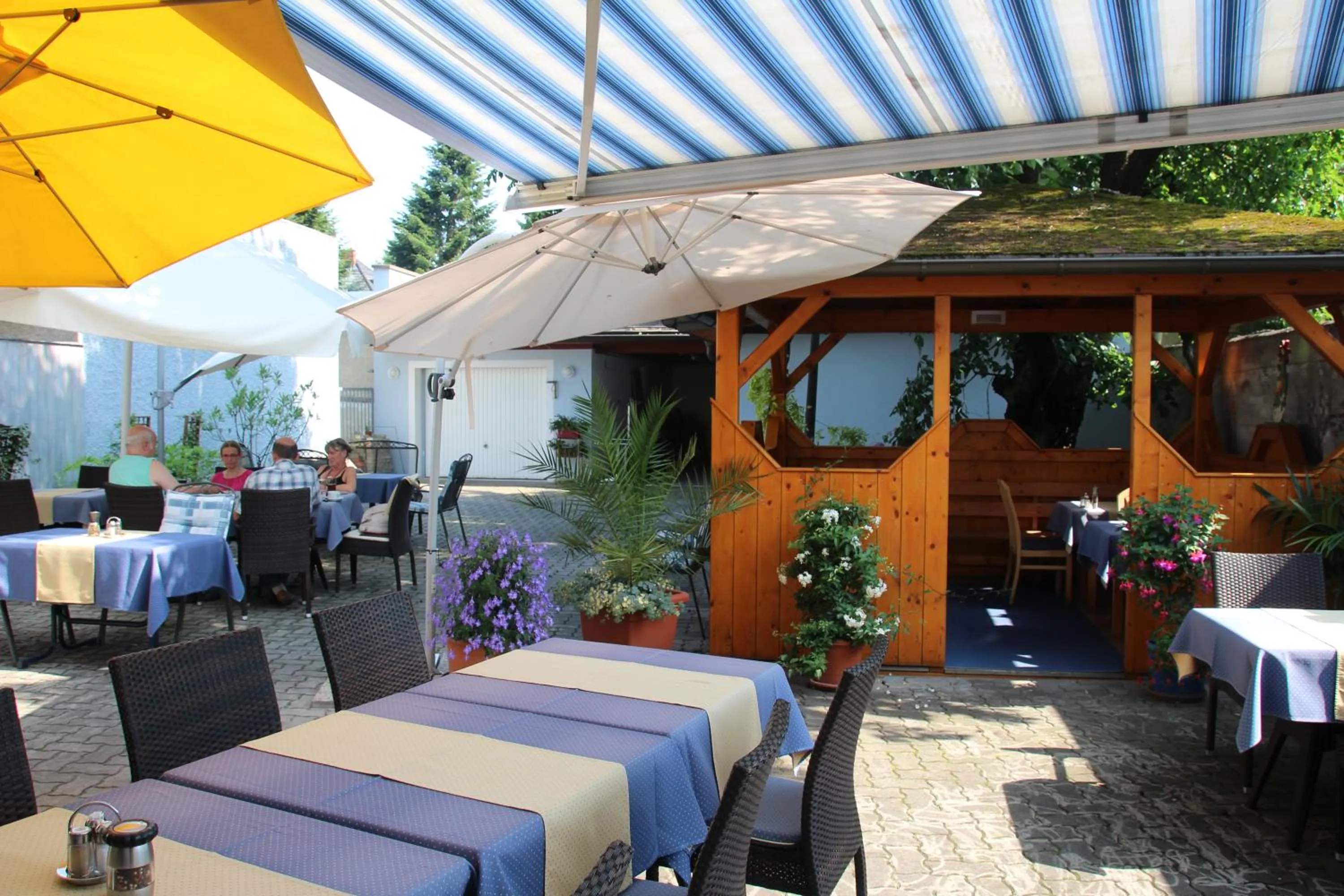 Decorative detail in Hotel Lang