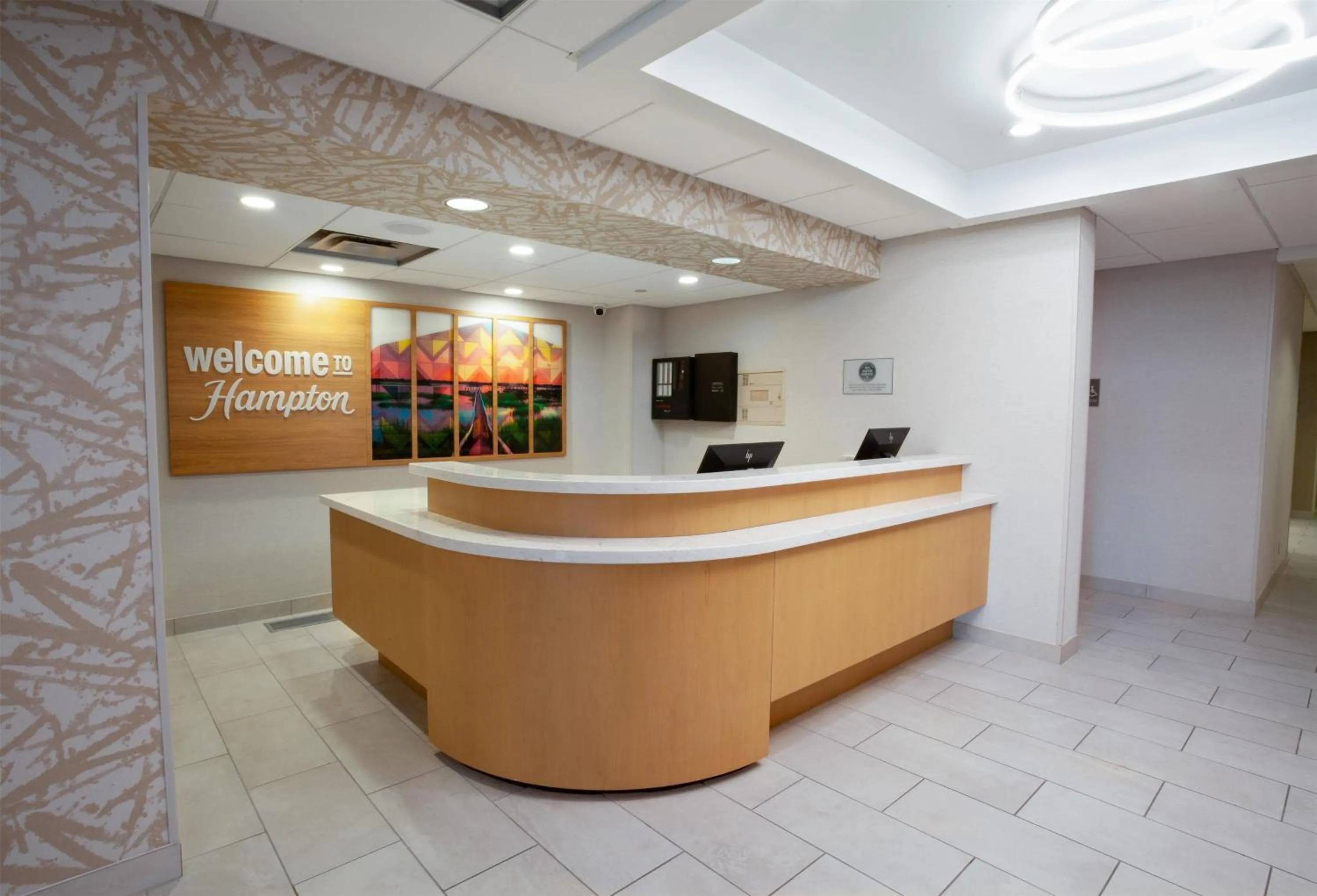 Lobby or reception in Hampton Inn Salt Lake City-North