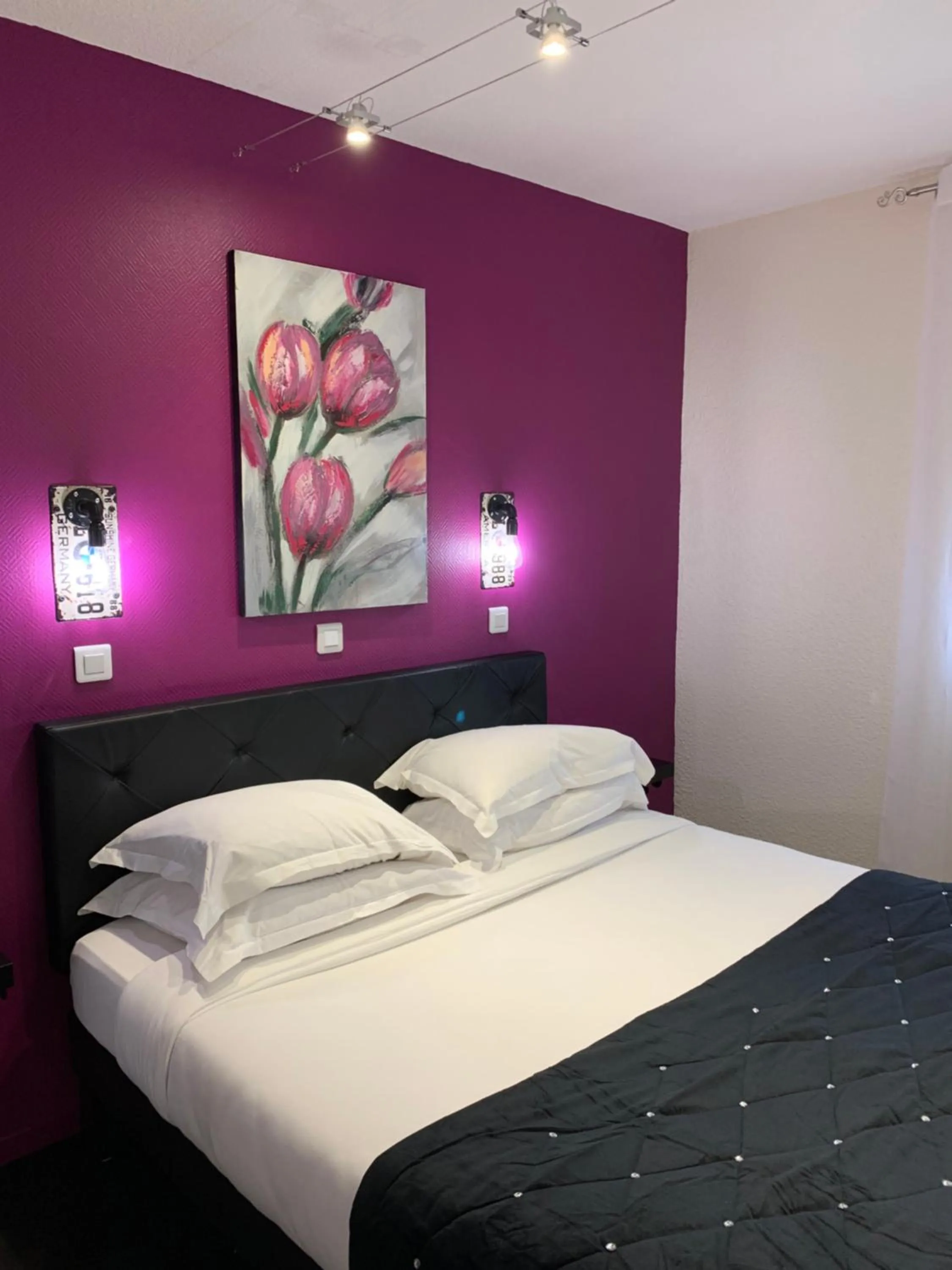 Bed in Hotel Restaurant Baryton