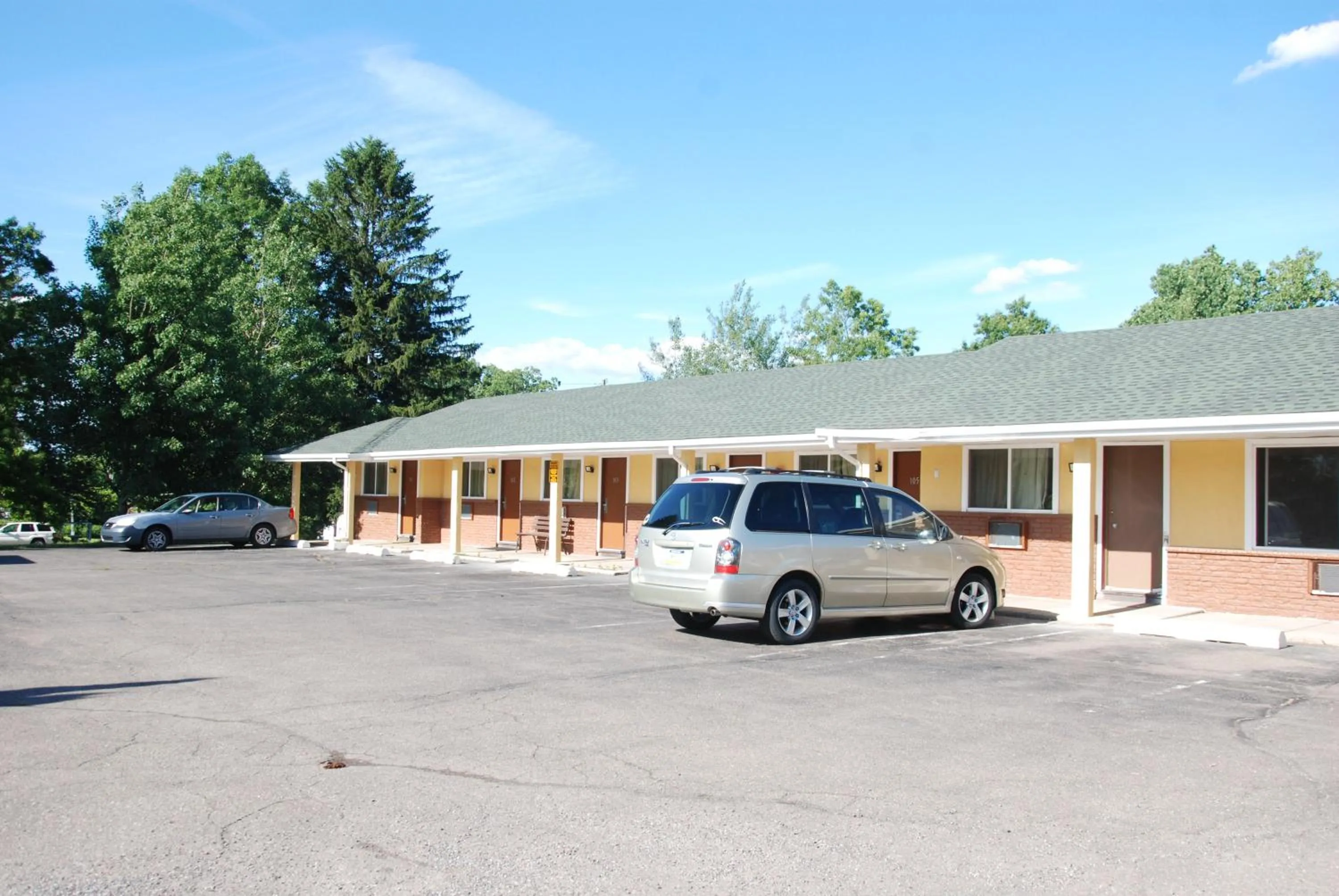 Mount Laurel Motel