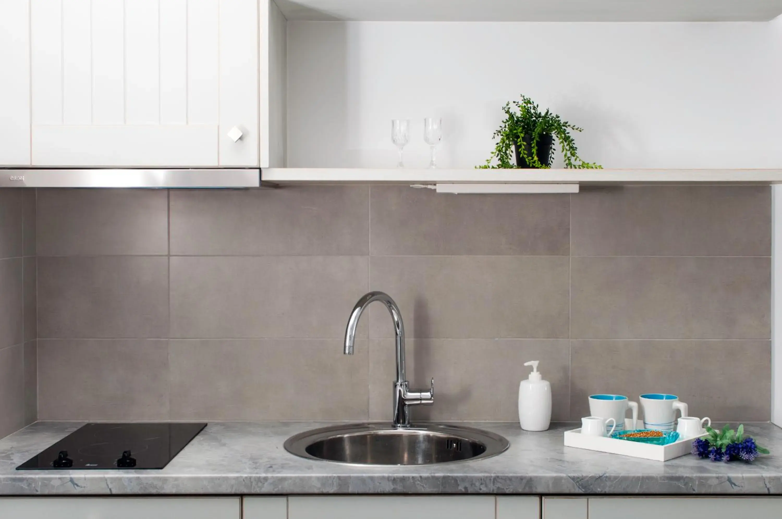 Superior Triple Room with Sea View in Skopelitis Village Superior Triple Room with Sea View in Skopelitis Village