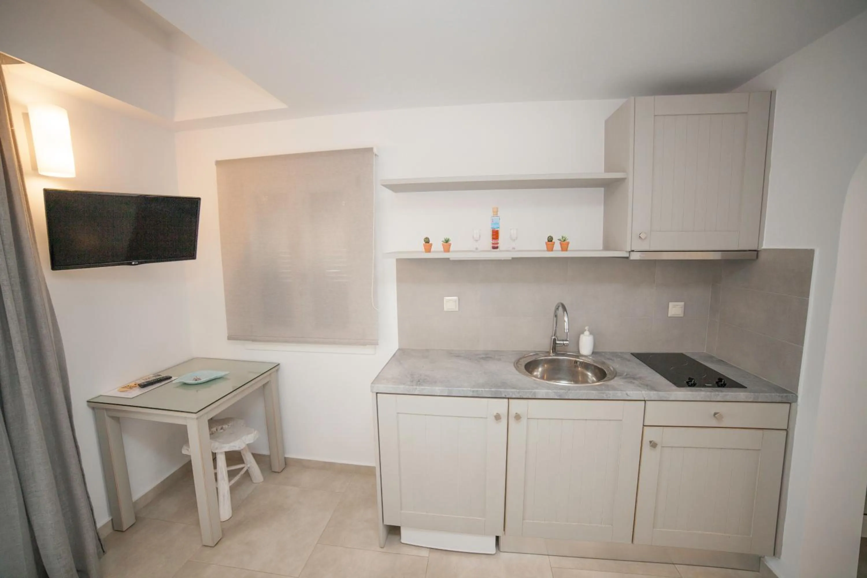 Kitchen or kitchenette in Skopelitis Village