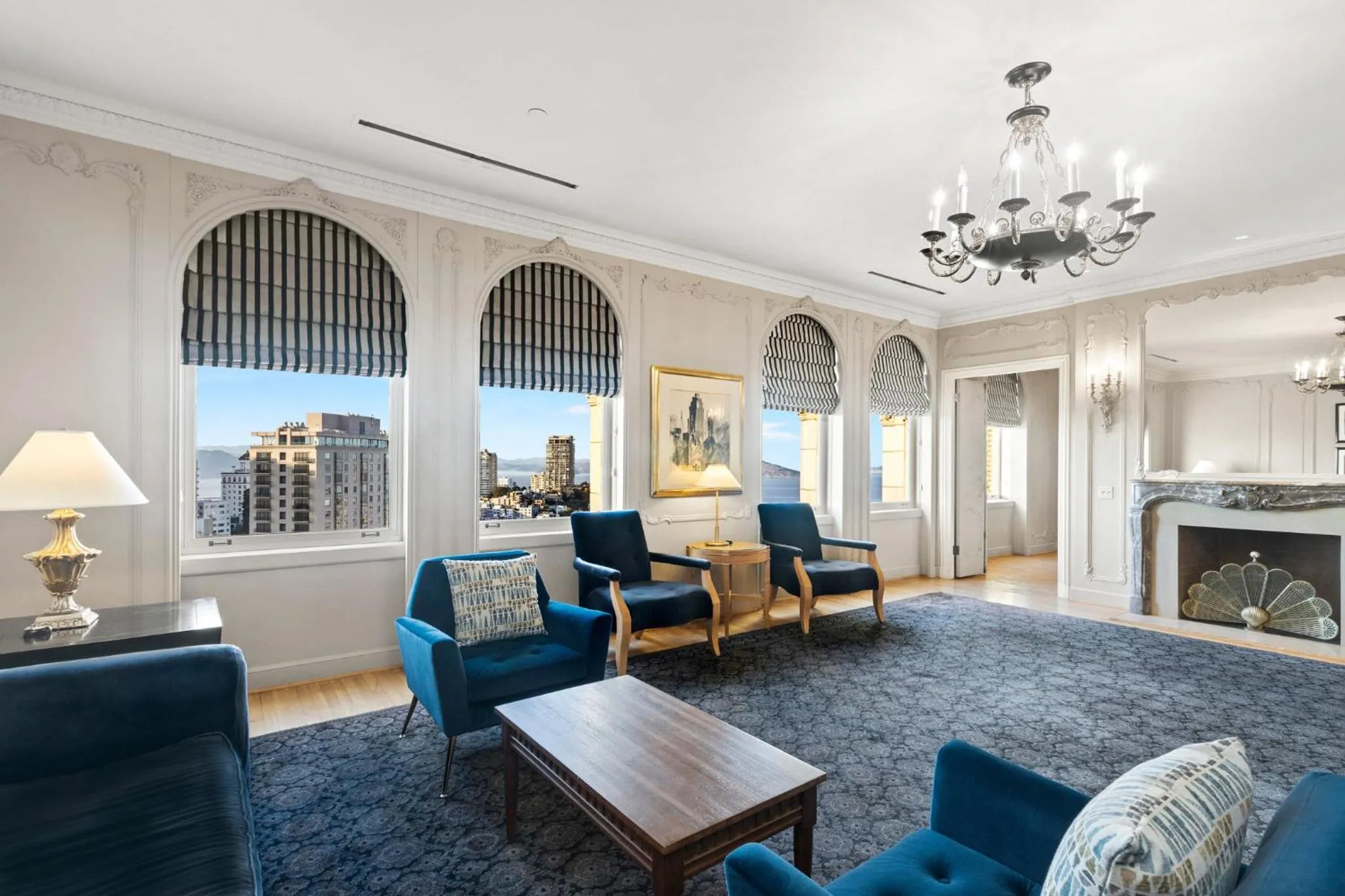 Bedroom in InterContinental Mark Hopkins San Francisco by IHG