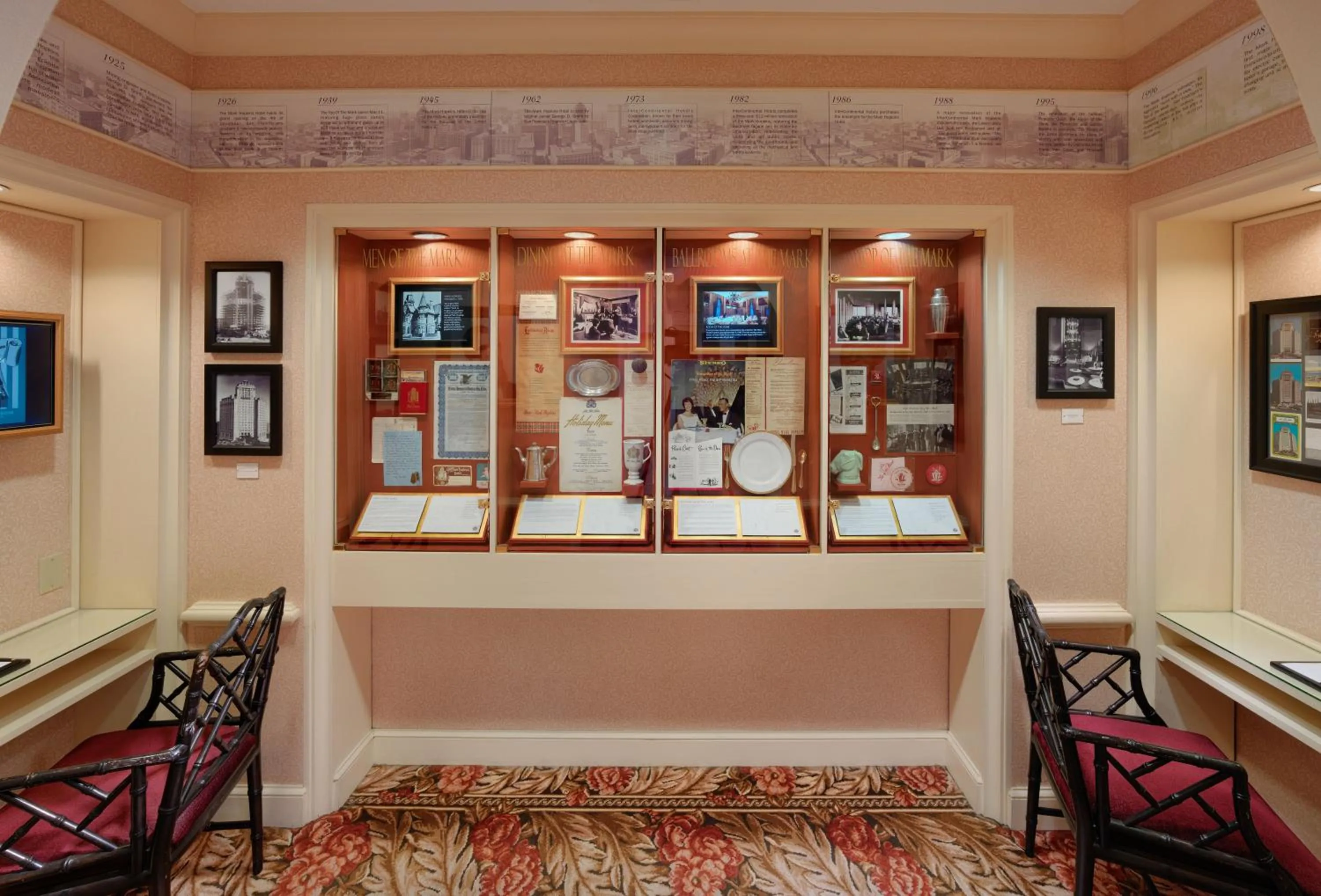 Lobby or reception in InterContinental Mark Hopkins San Francisco by IHG