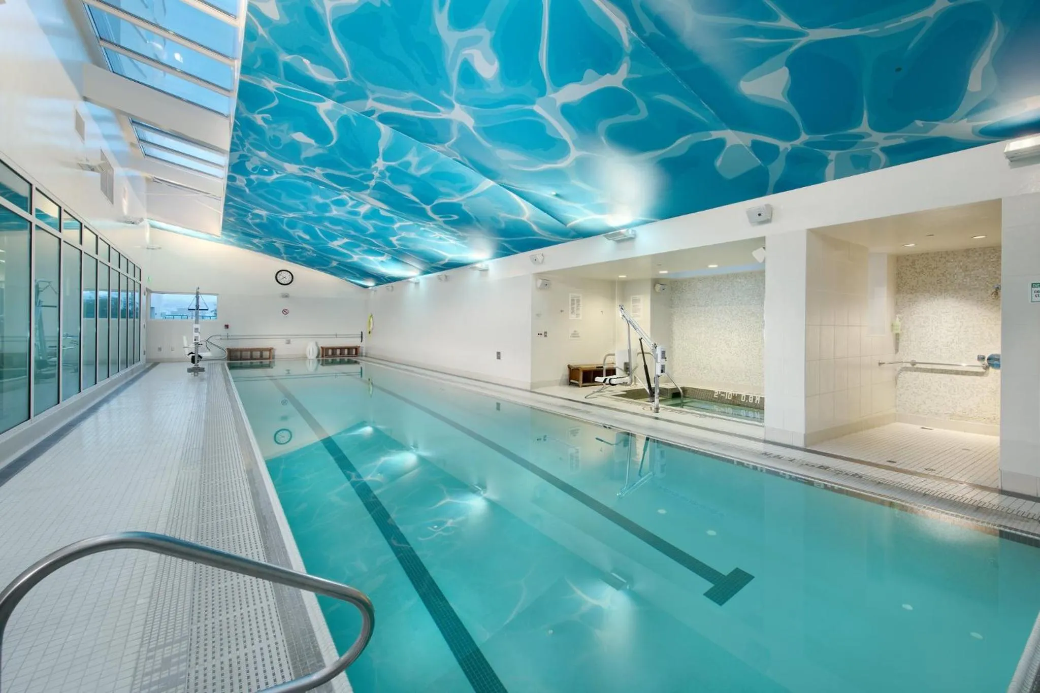 Swimming pool in InterContinental San Francisco by IHG