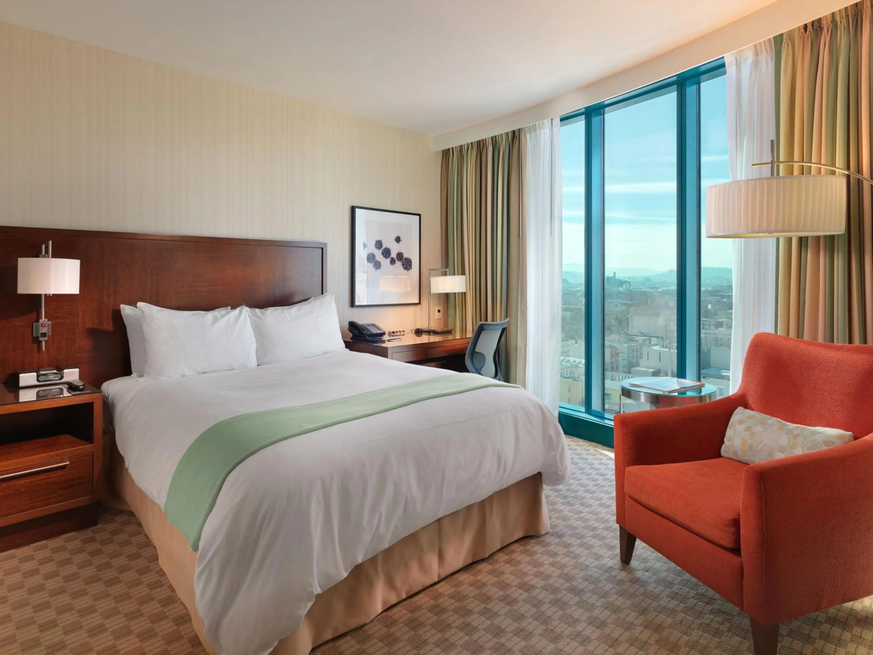 Photo of the whole room, Bed in InterContinental San Francisco by IHG