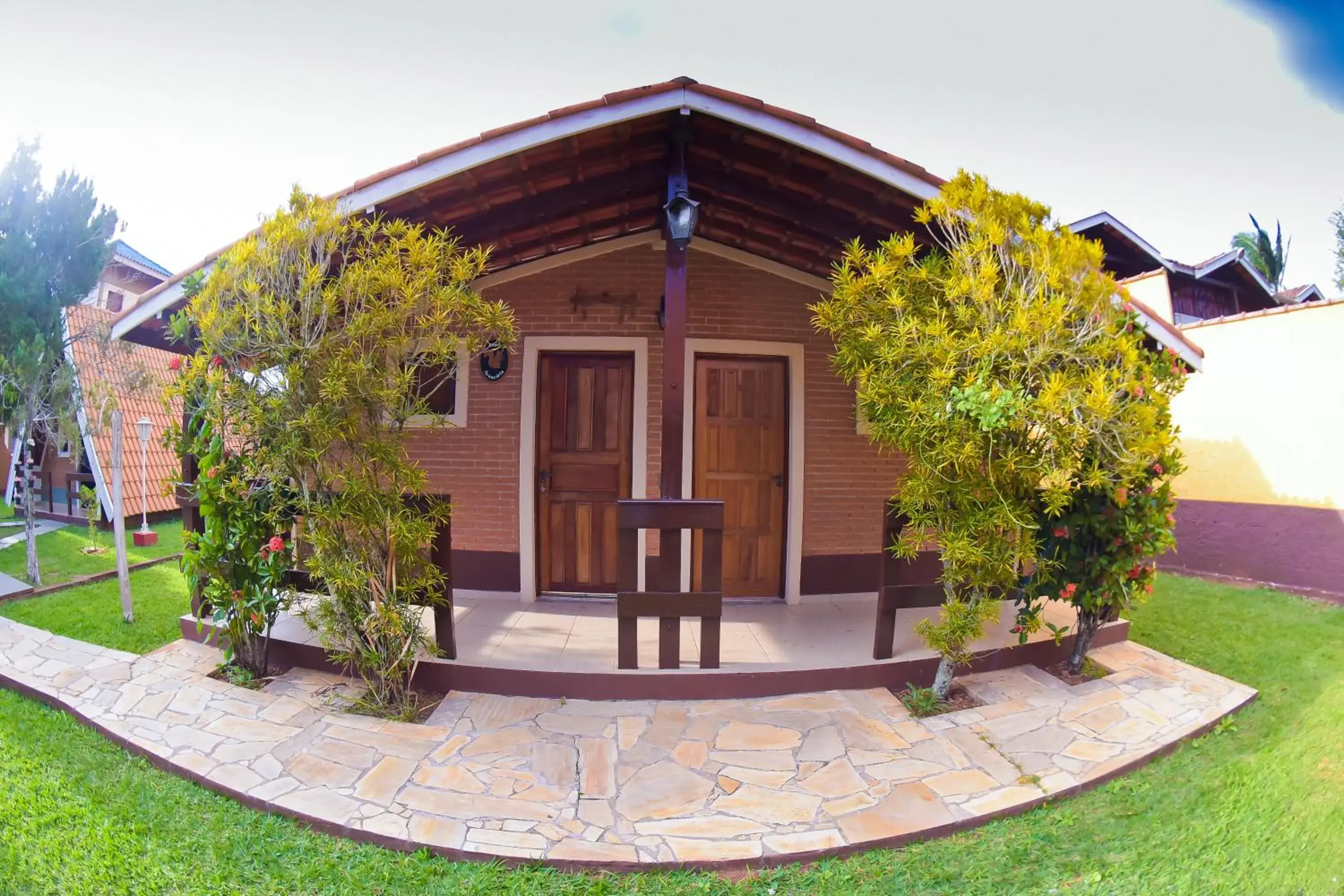Triple Room with Pool View in Pousada Villa Da Montanha Triple Room with Pool View in Pousada Villa Da Montanha