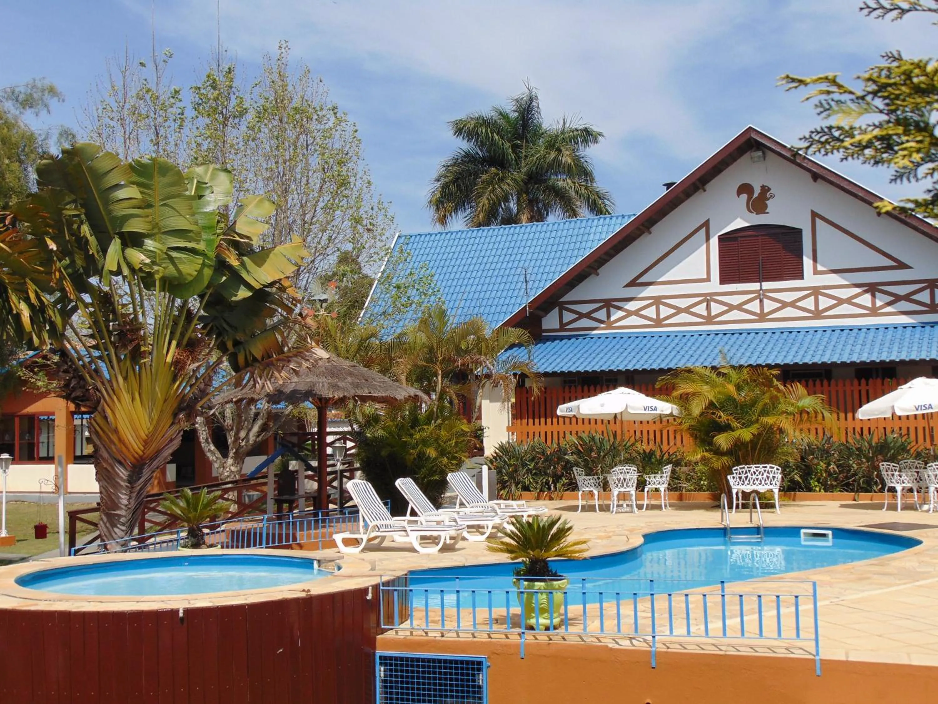 Day in Pousada Villa Da Montanha