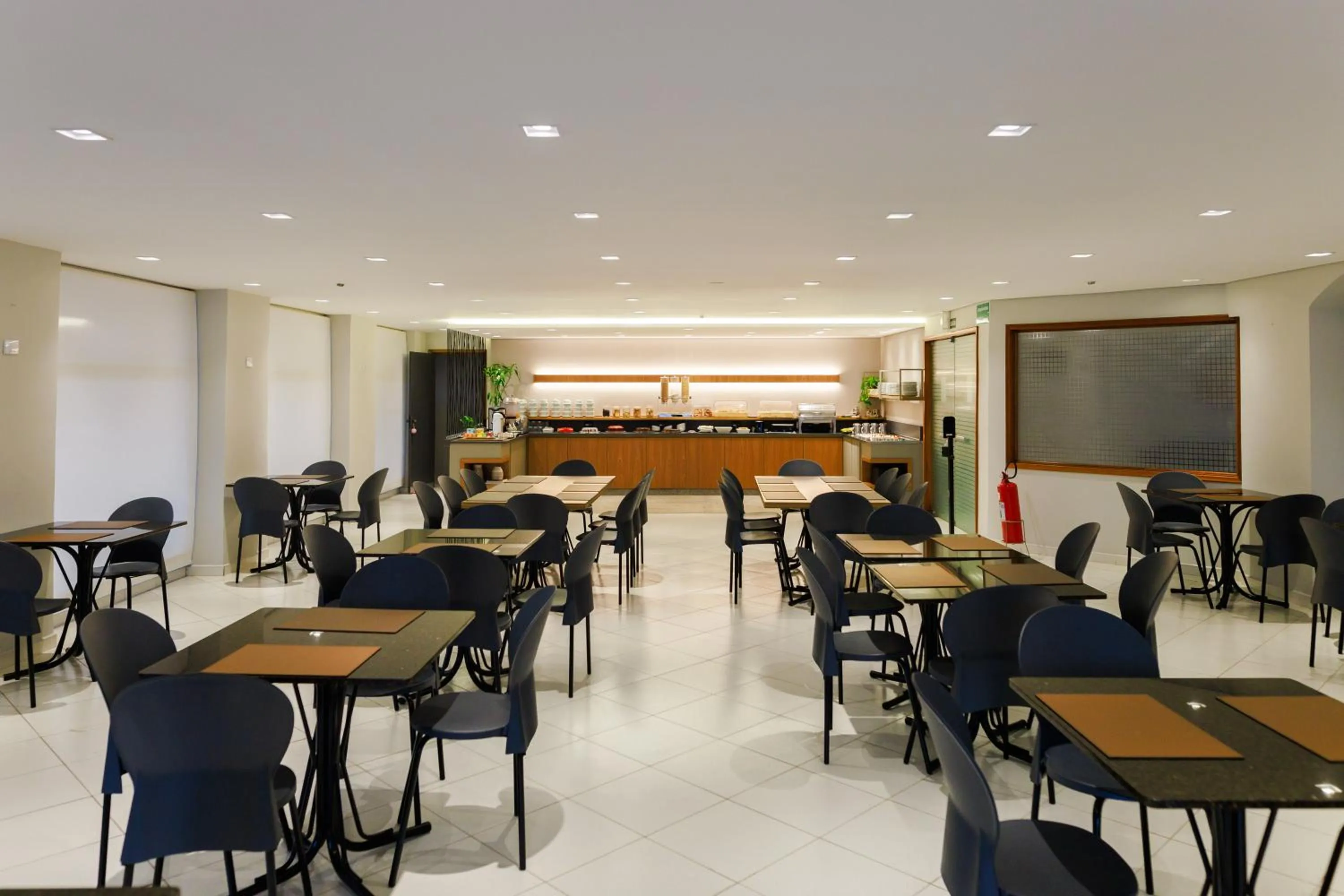 Breakfast in Realce Hotel