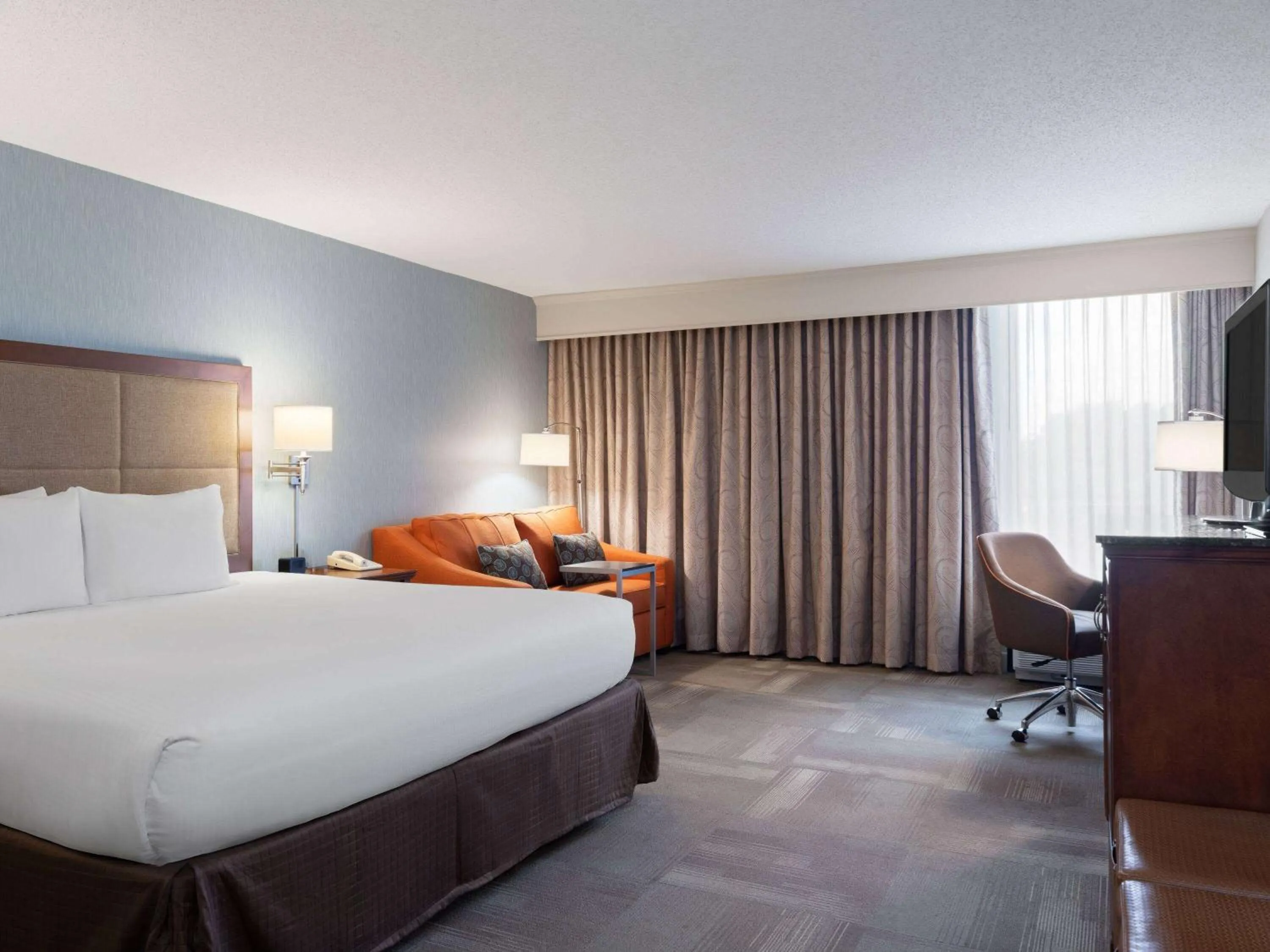 Photo of the whole room, Bed in Wingate by Wyndham St Louis Airport