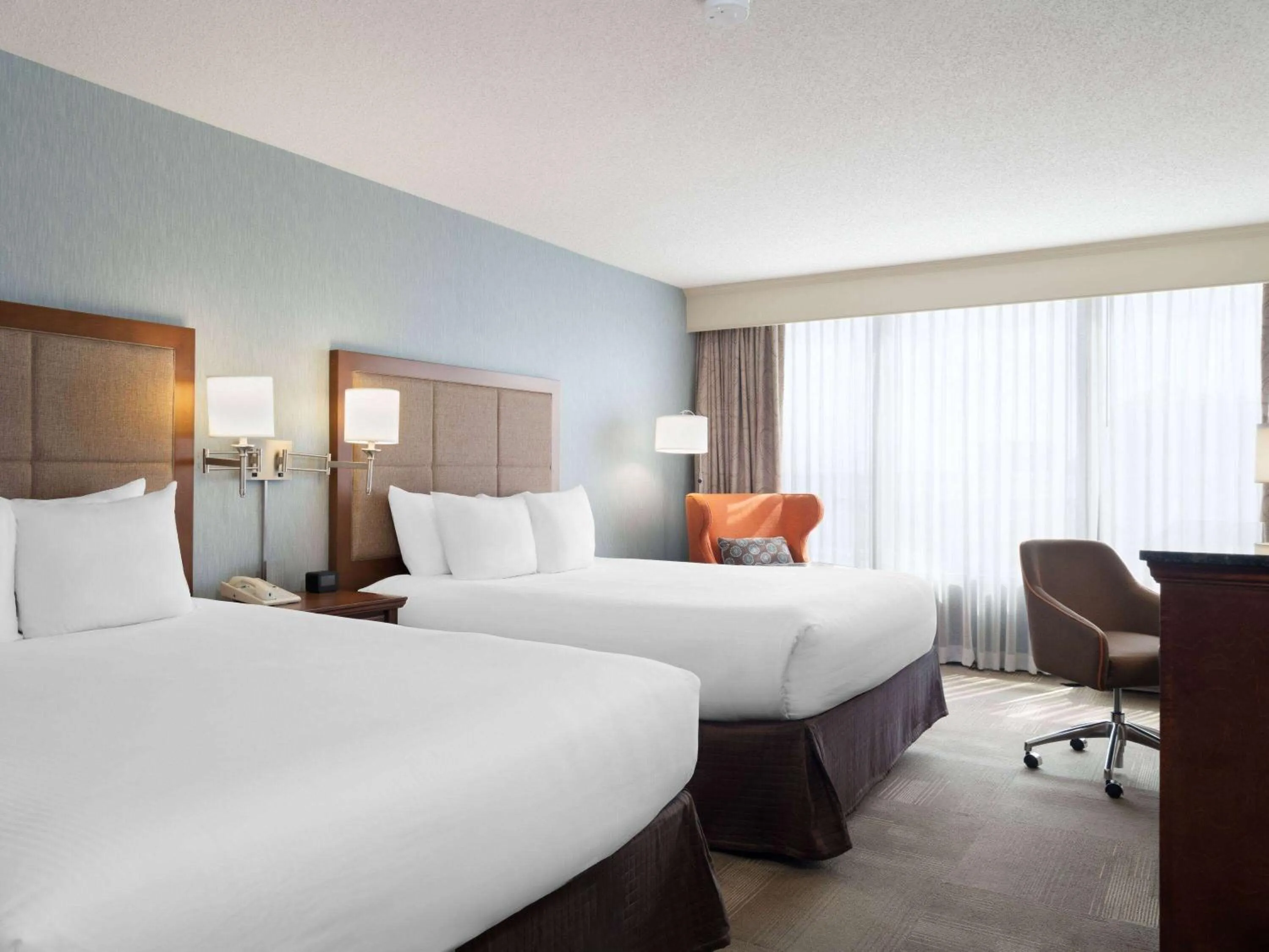 Photo of the whole room, Bed in Wingate by Wyndham St Louis Airport