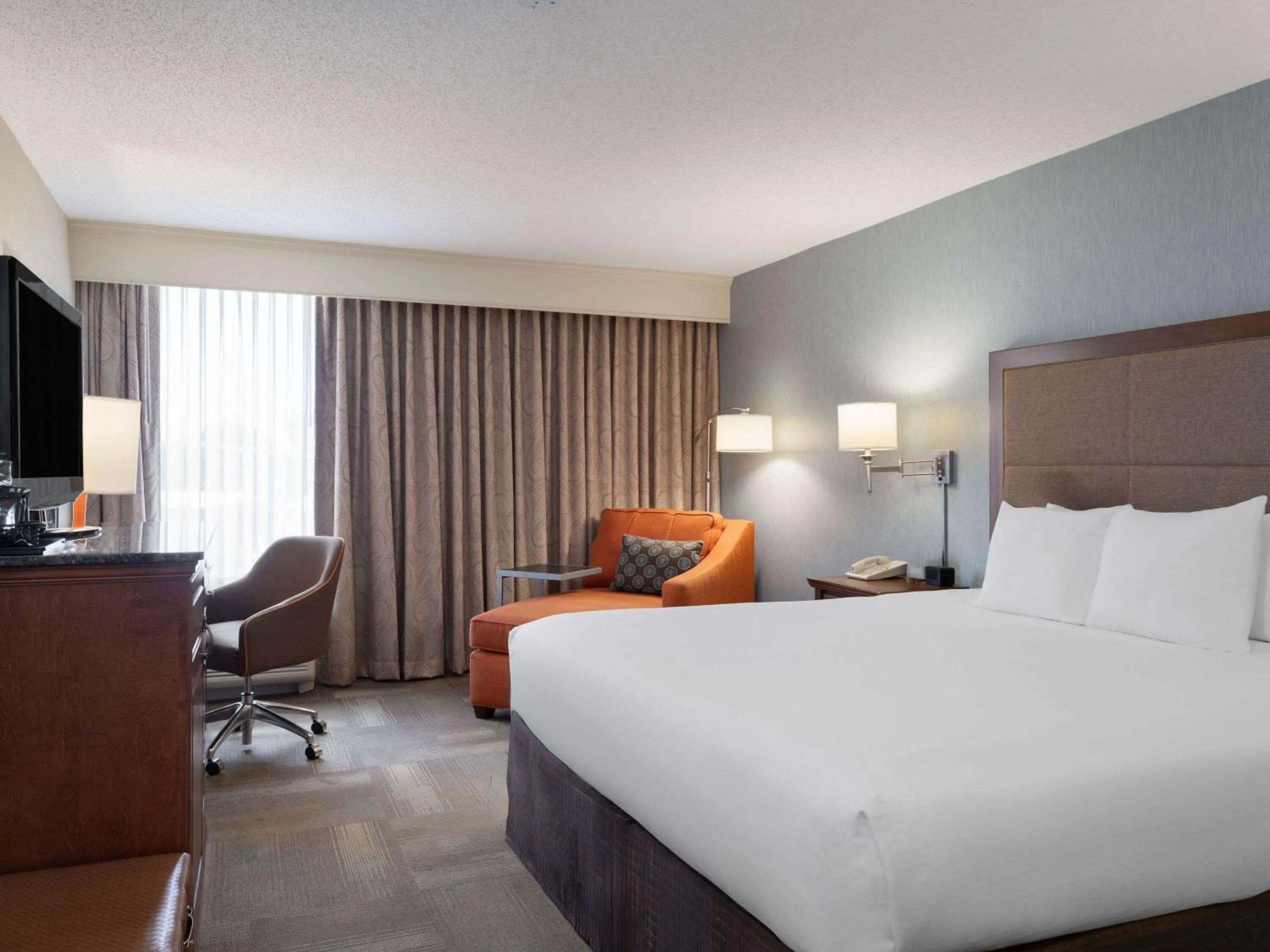 Photo of the whole room, Bed in Wingate by Wyndham St Louis Airport