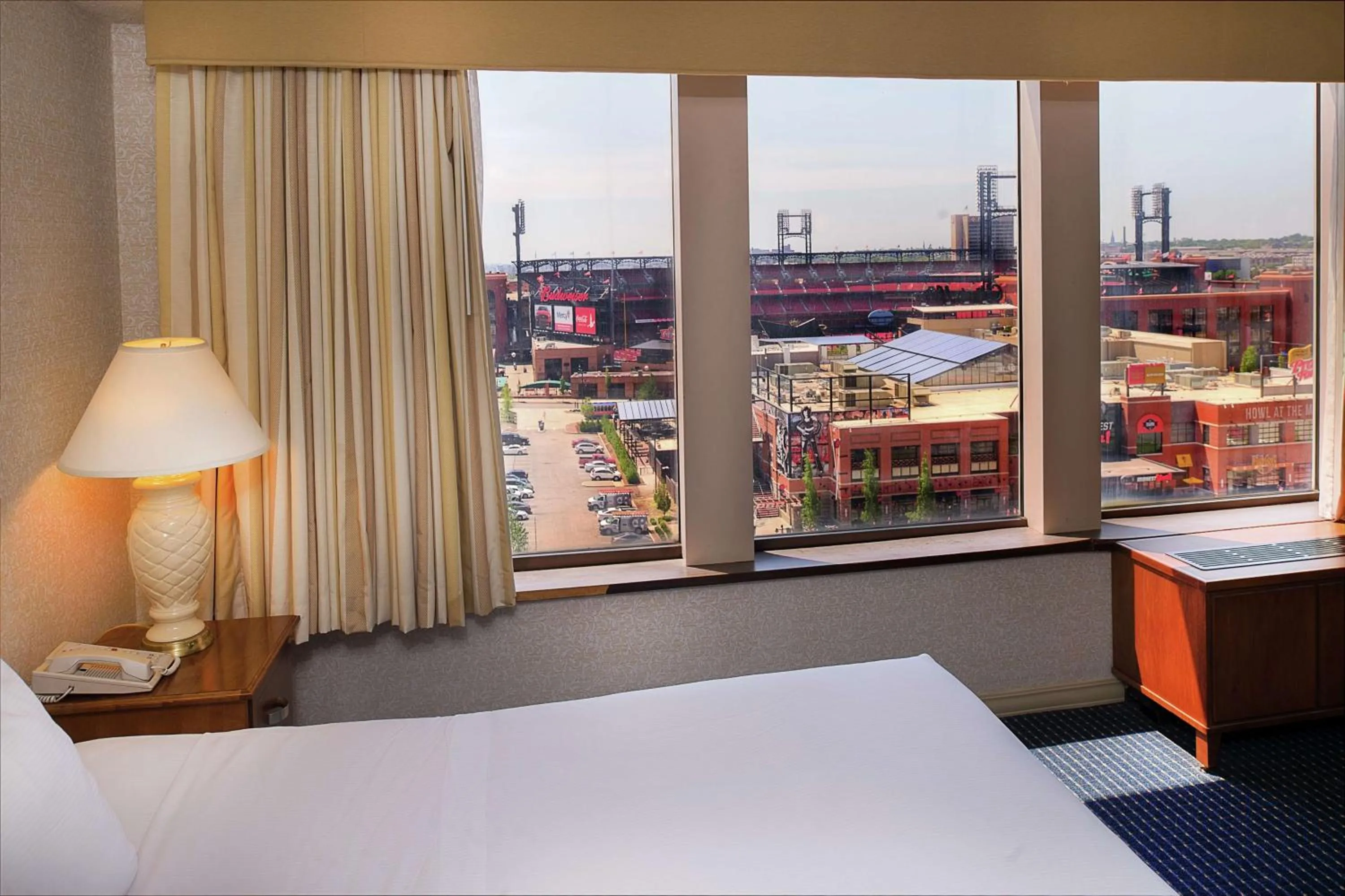 Double Room with Two Double Beds - Stadium View in Hilton St. Louis at the Ballpark