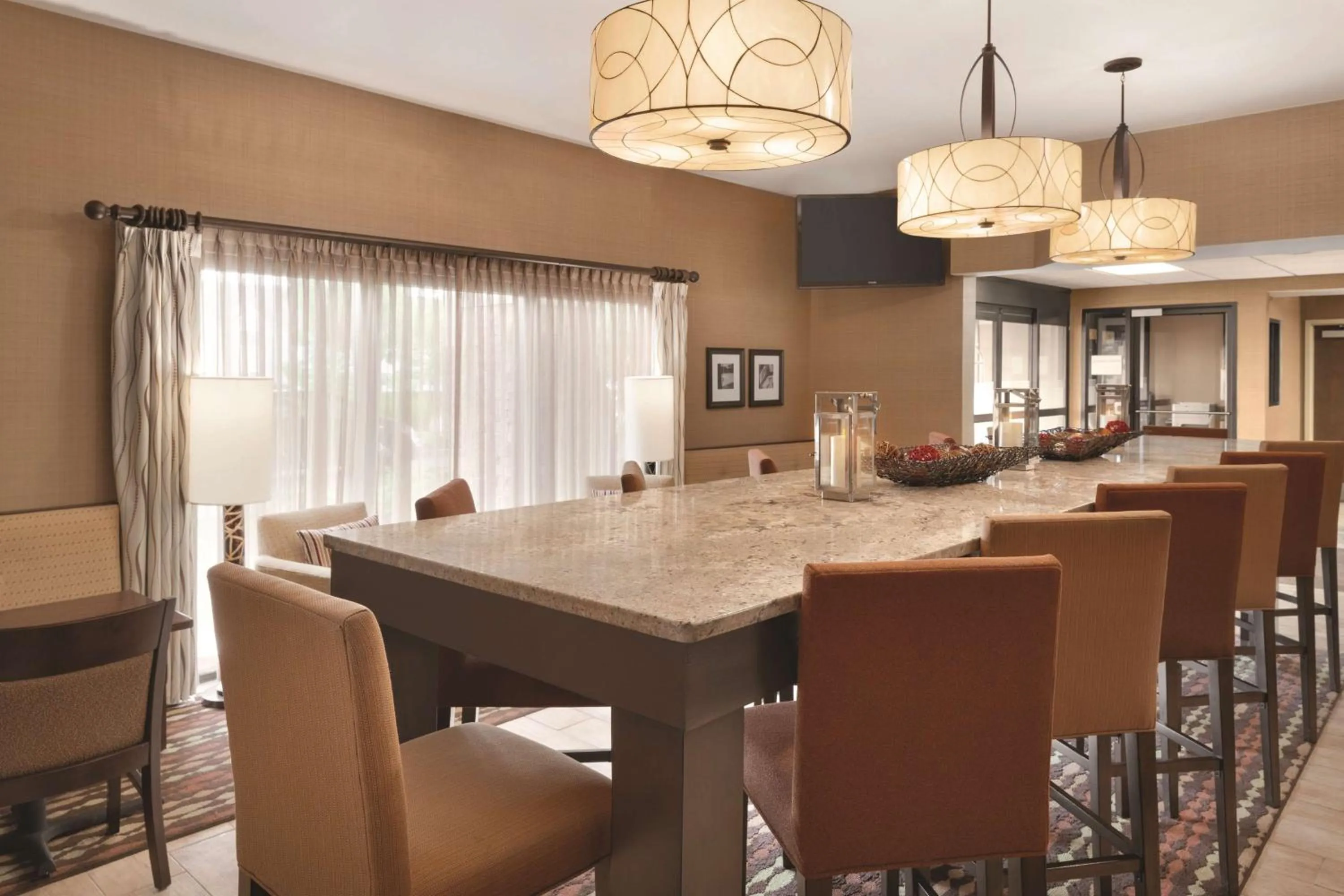 Lobby or reception in Hampton Inn Cincinnati Kings Island