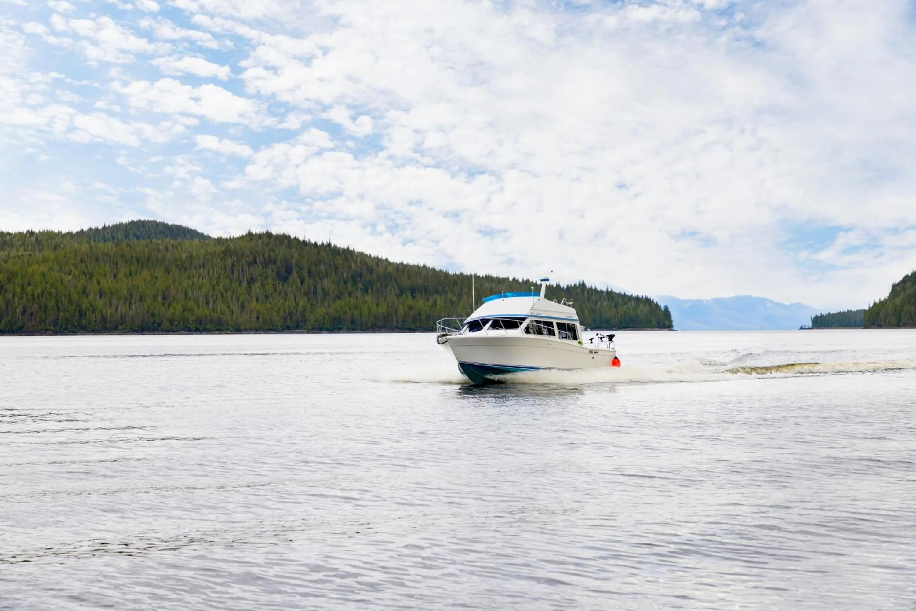Fishing in Salmon Falls Resort