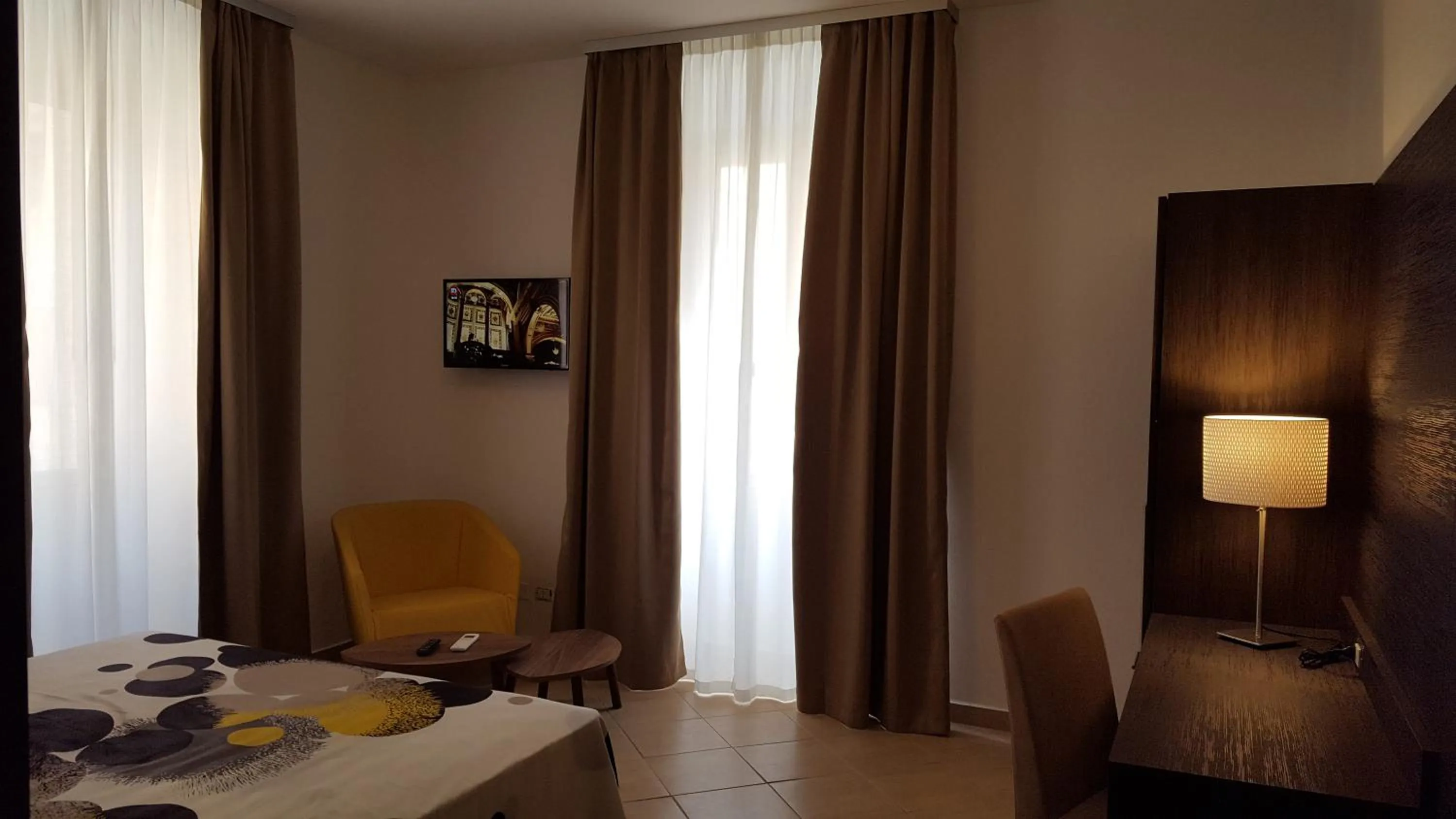 TV and multimedia, Bed in Una Finestra su Monti