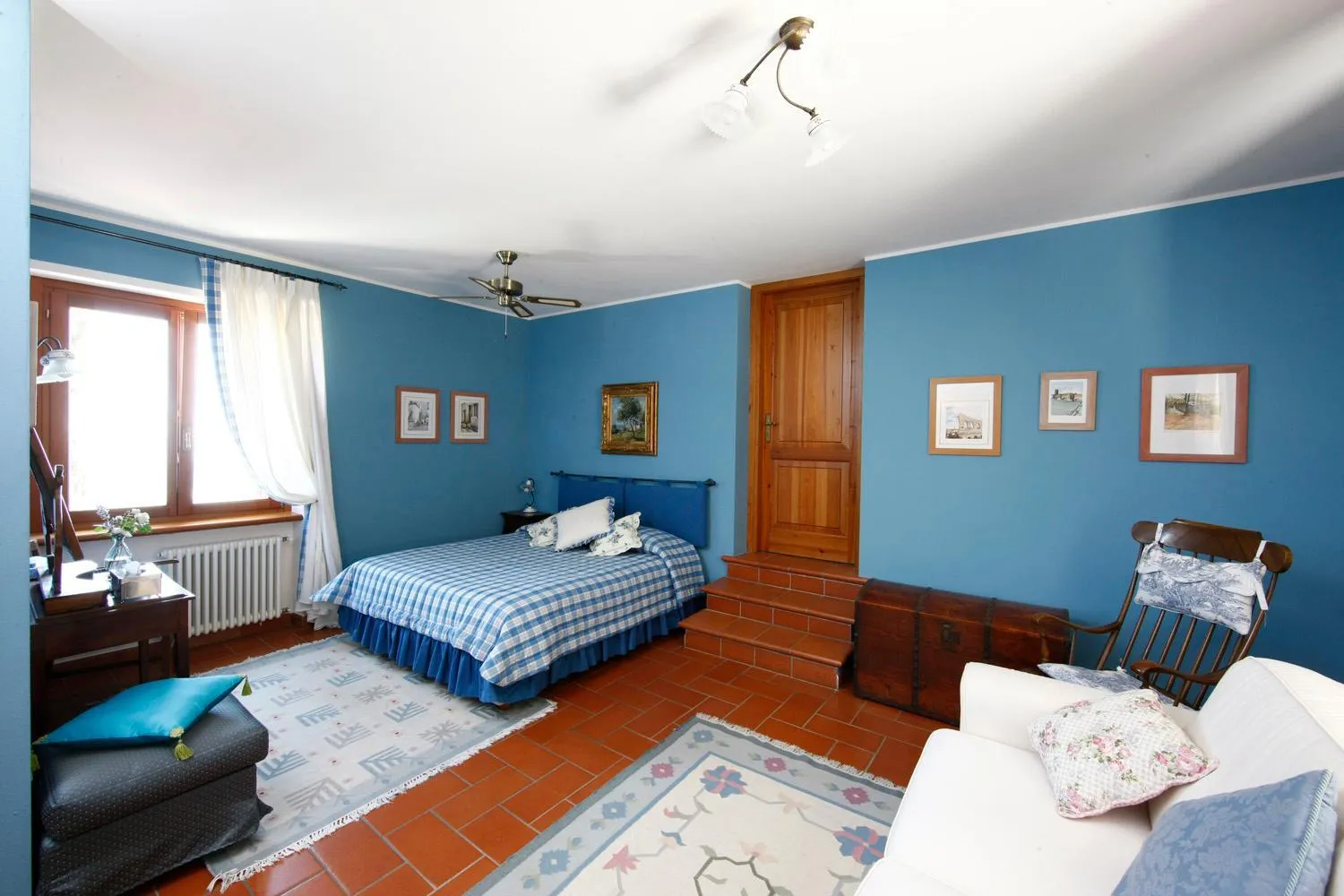 Photo of the whole room in B&B Le Corone
