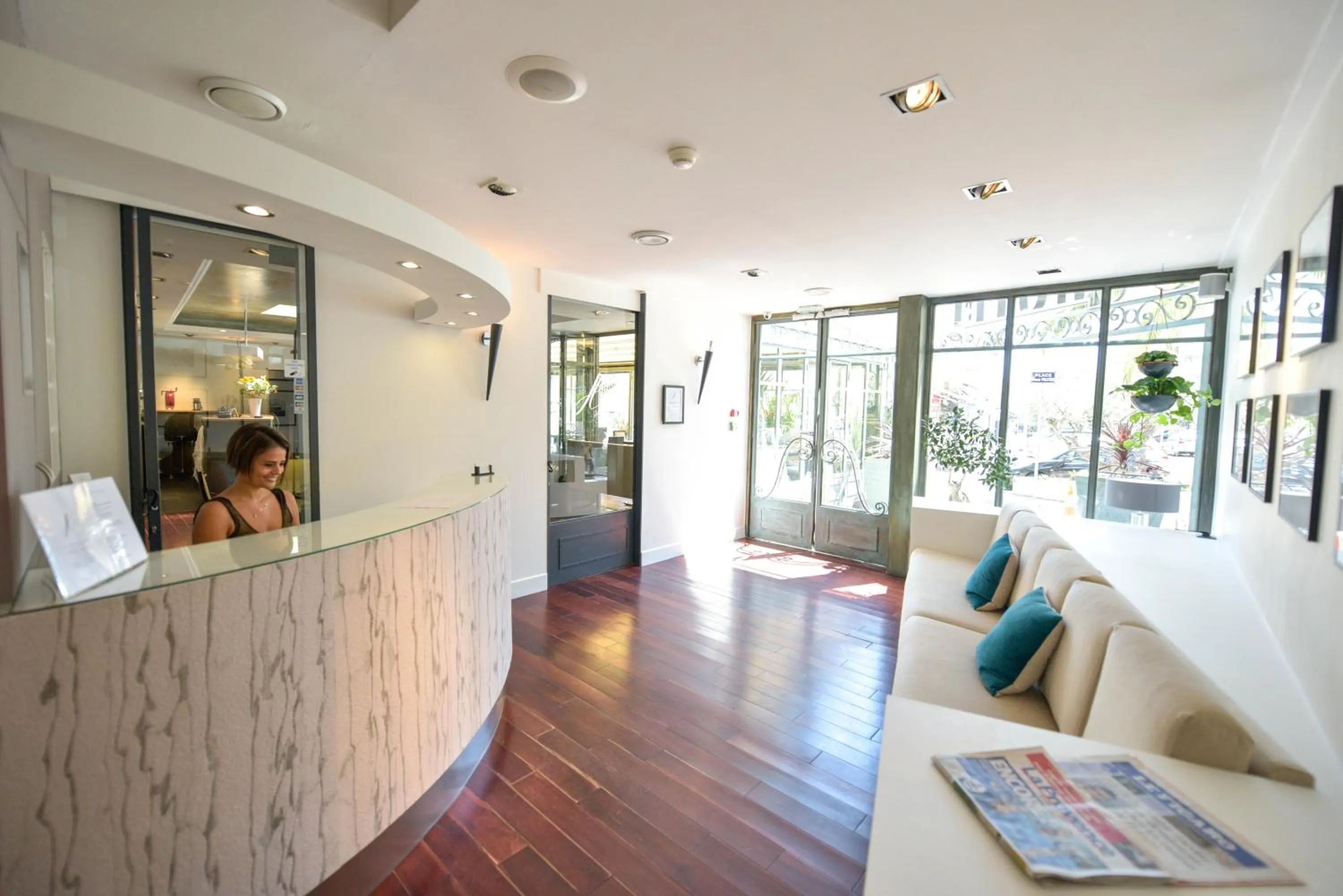 Lobby or reception in Hotel Restaurant La Villa Arena