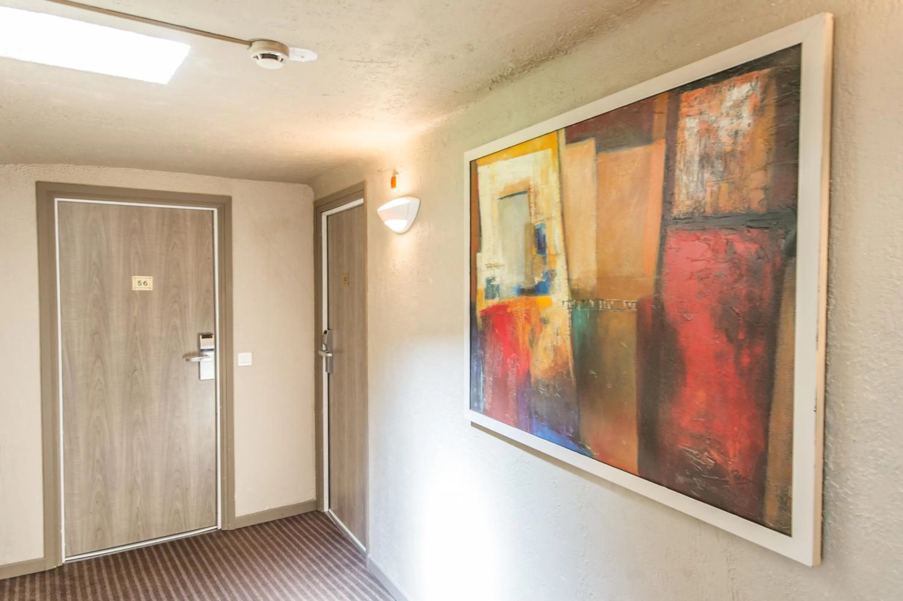 Decorative detail in Hotel Amiraute