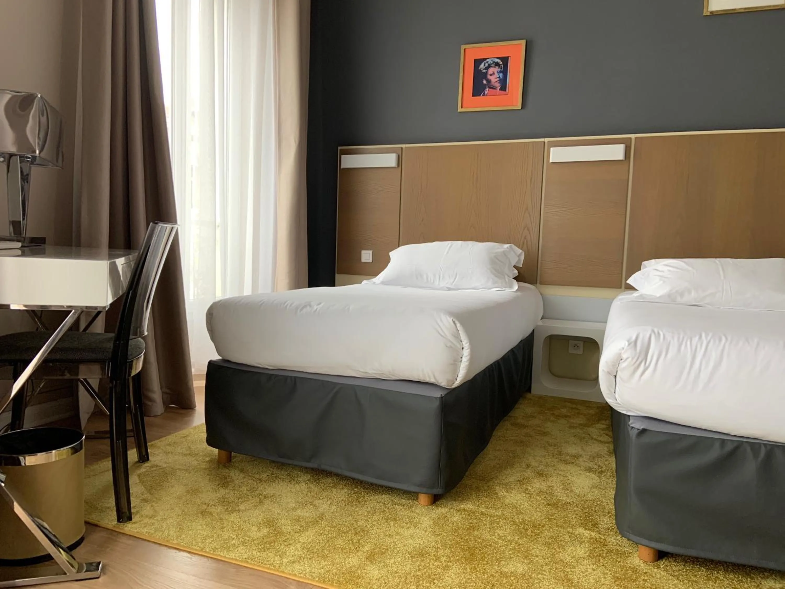 Photo of the whole room, Bed in Hotel Amiraute