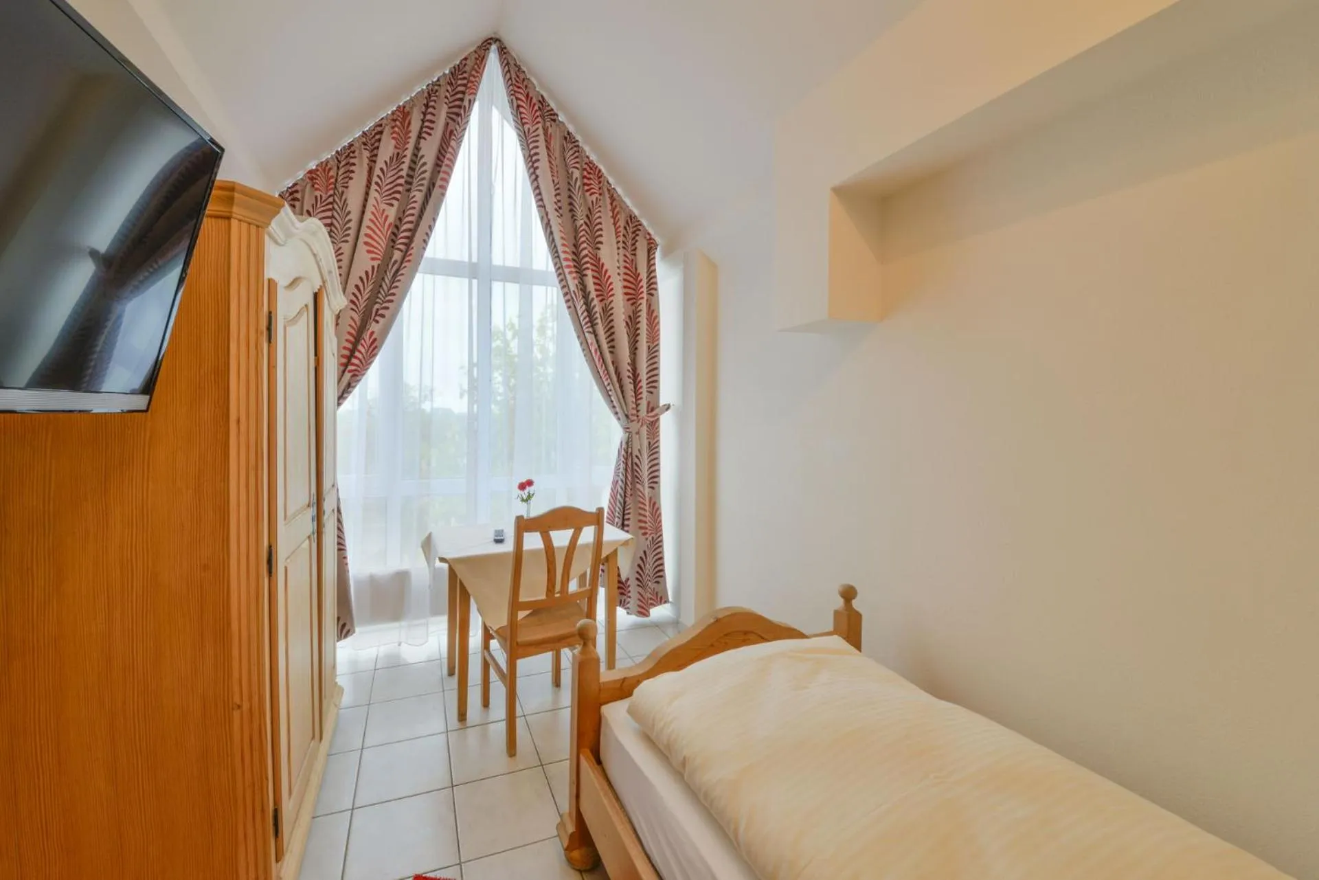 Photo of the whole room in Hotel Gasthof Hainzinger