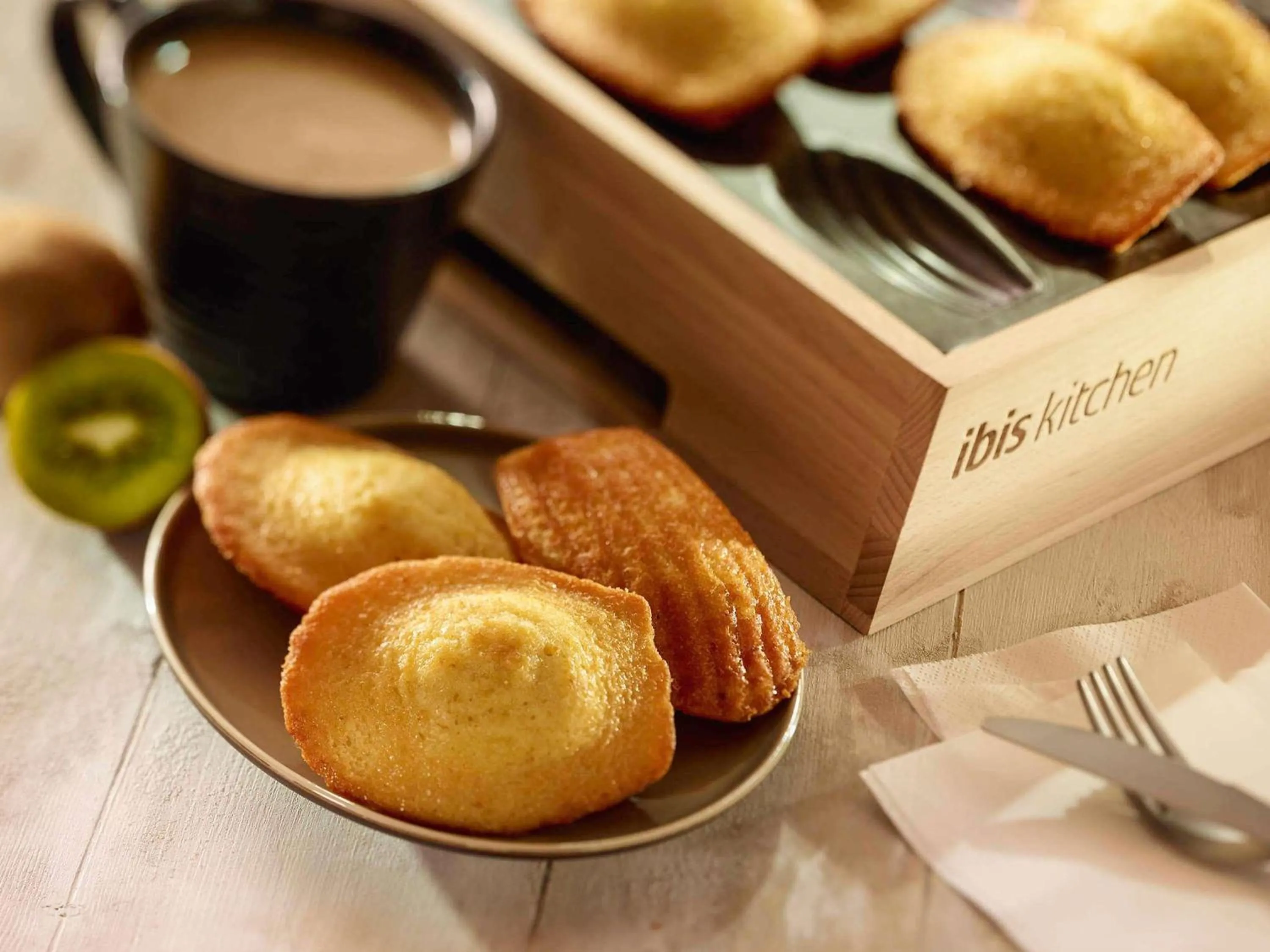 Breakfast in ibis Lorient Centre Gare