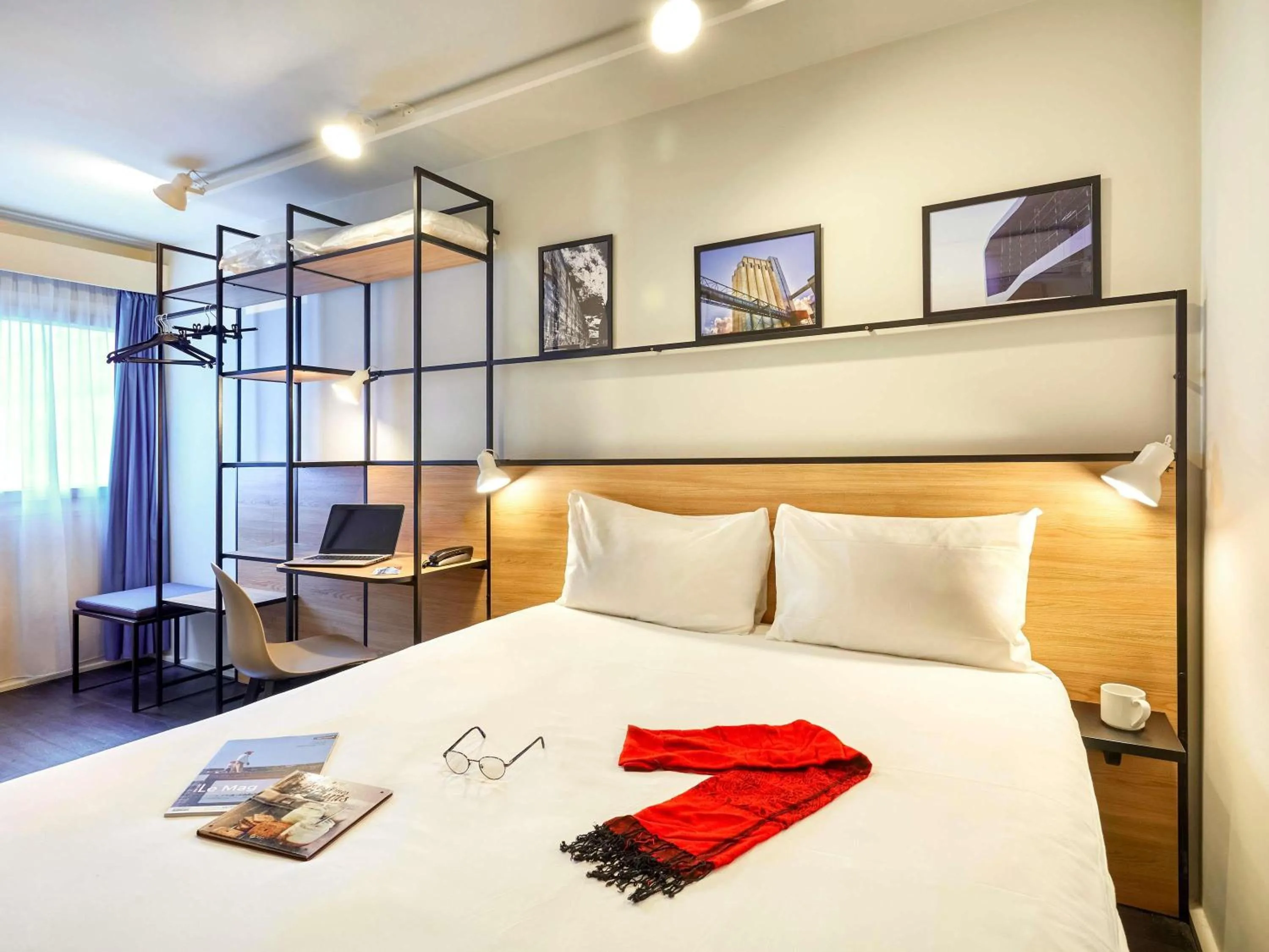 Bedroom, Bed in ibis Lorient Centre Gare