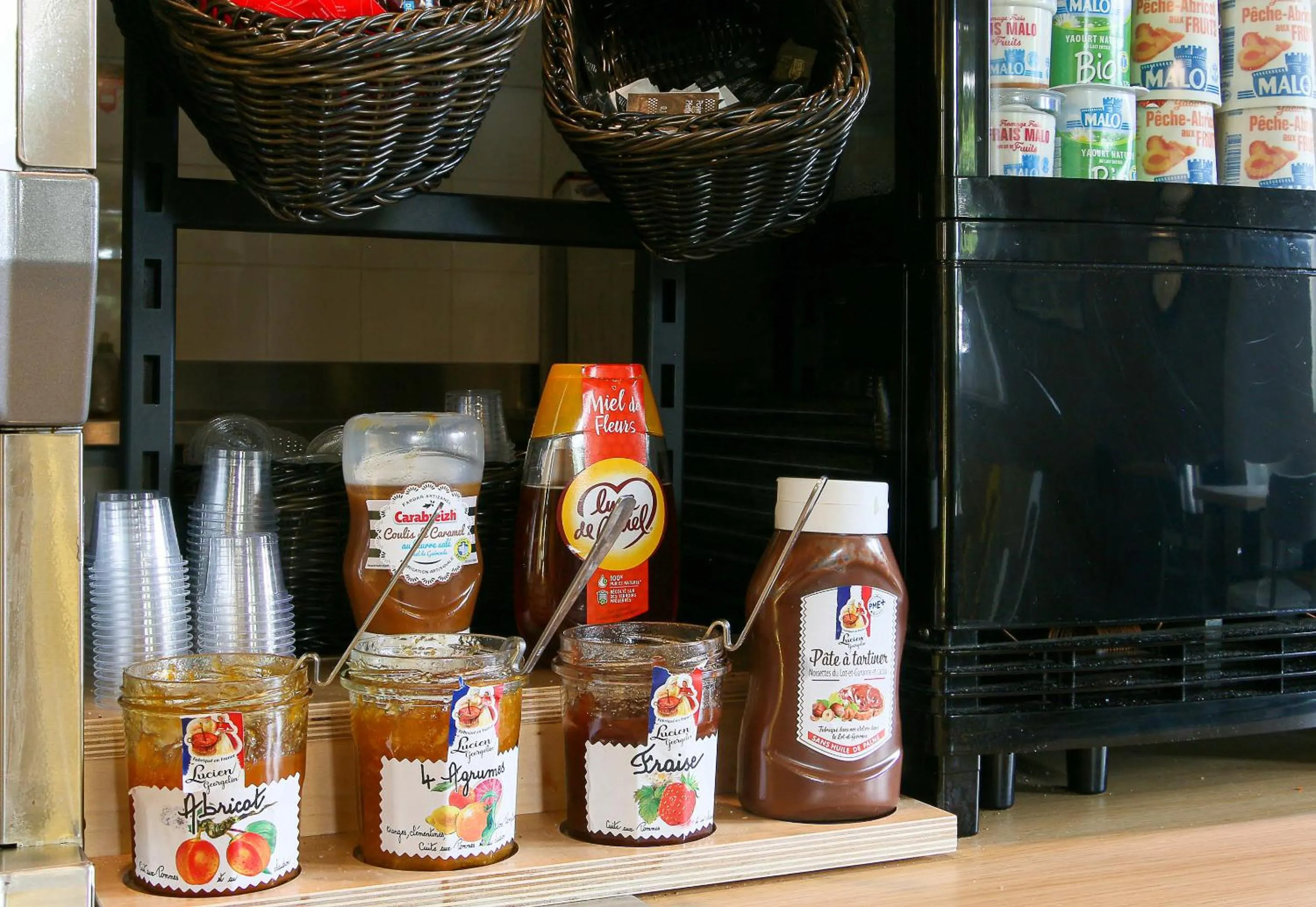 Buffet breakfast in B&B HOTEL Marseille Estaque