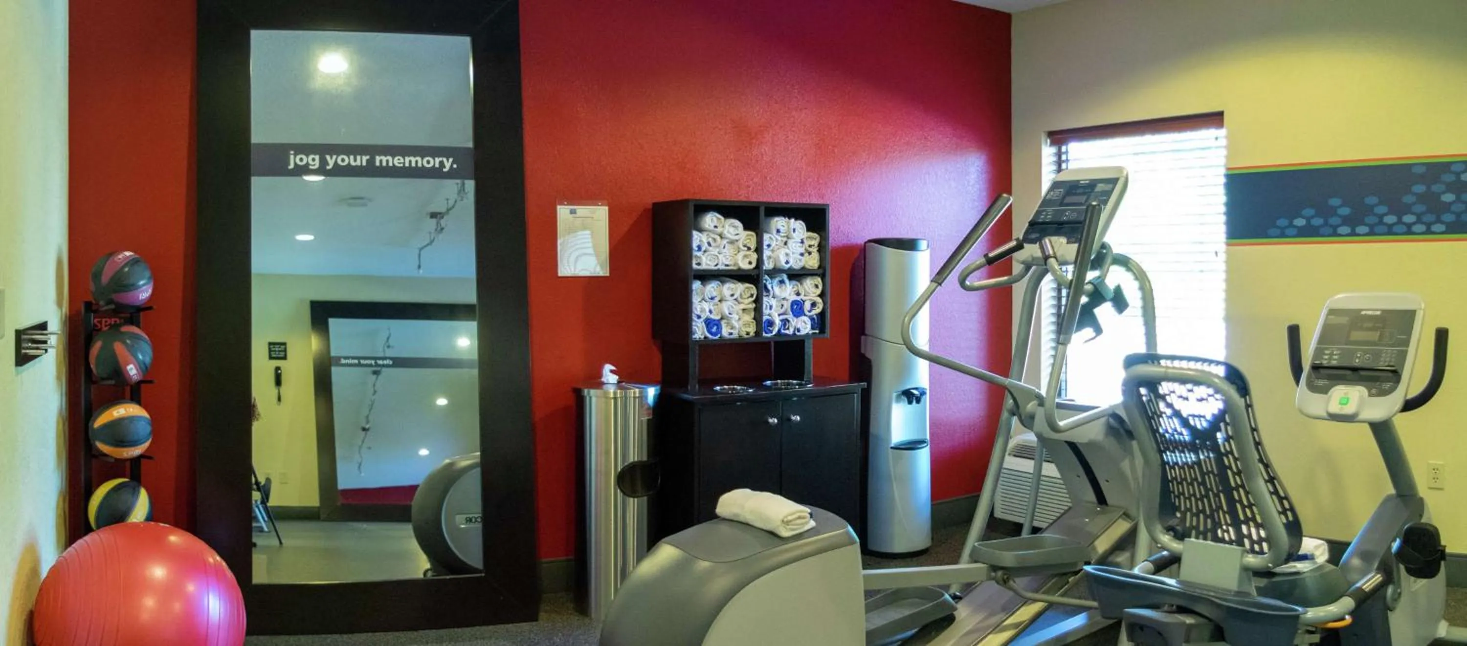 Fitness centre/facilities in Hampton Inn St. Louis-Chesterfield