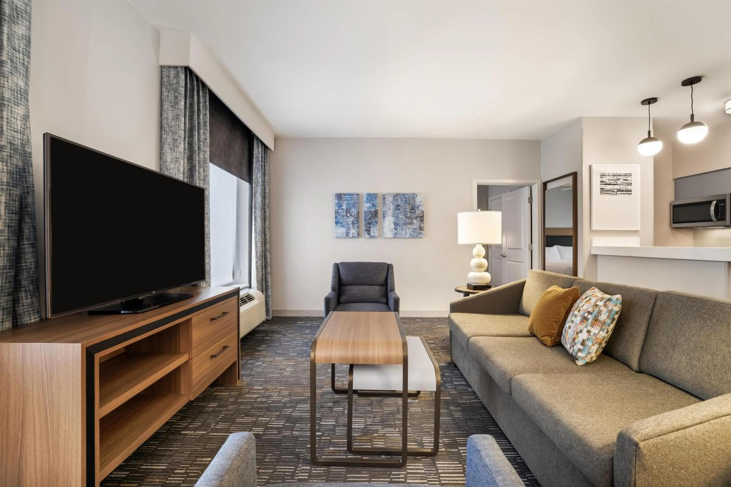 Living room in Homewood Suites Dallas-Frisco