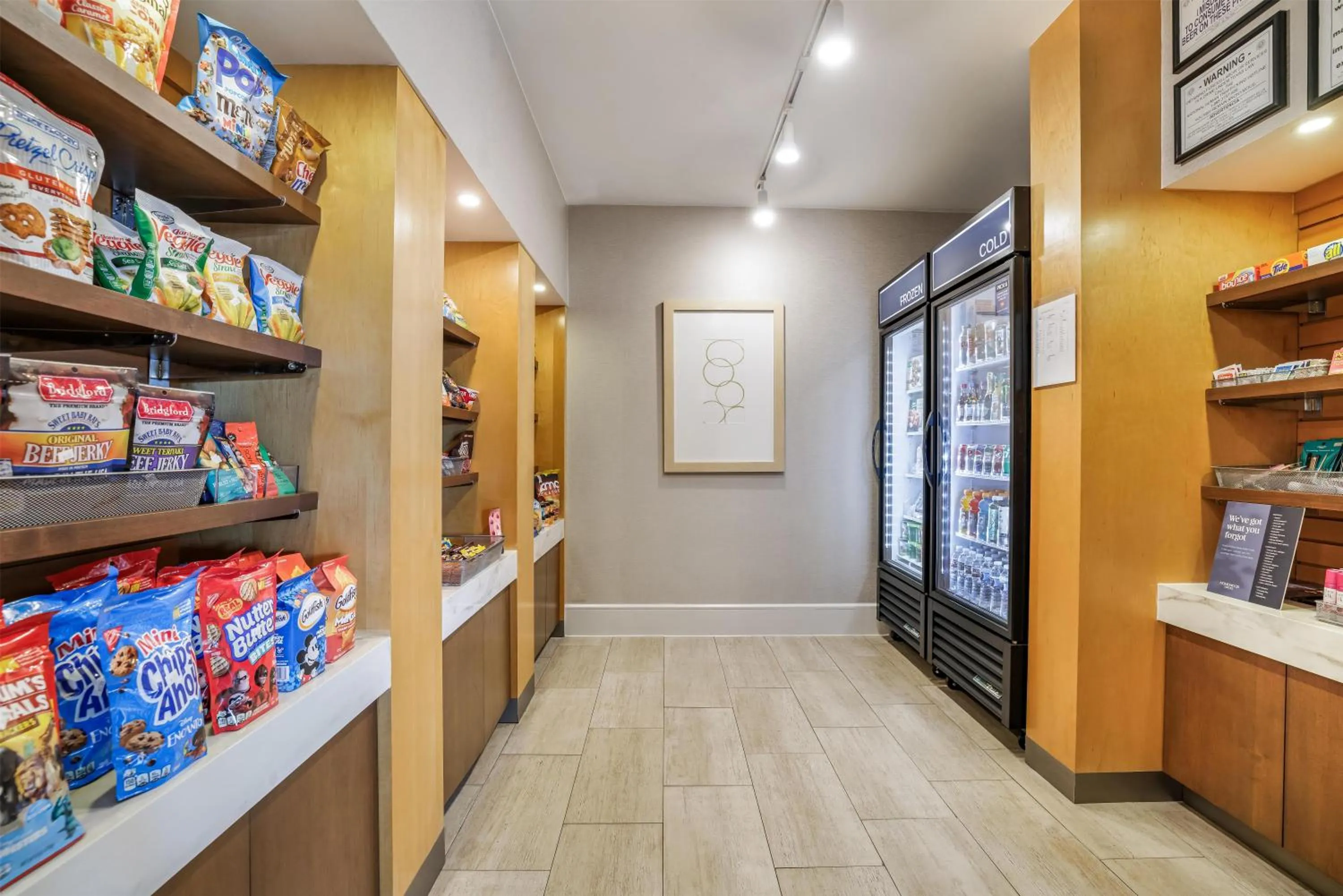 Restaurant/places to eat in Homewood Suites Dallas-Frisco