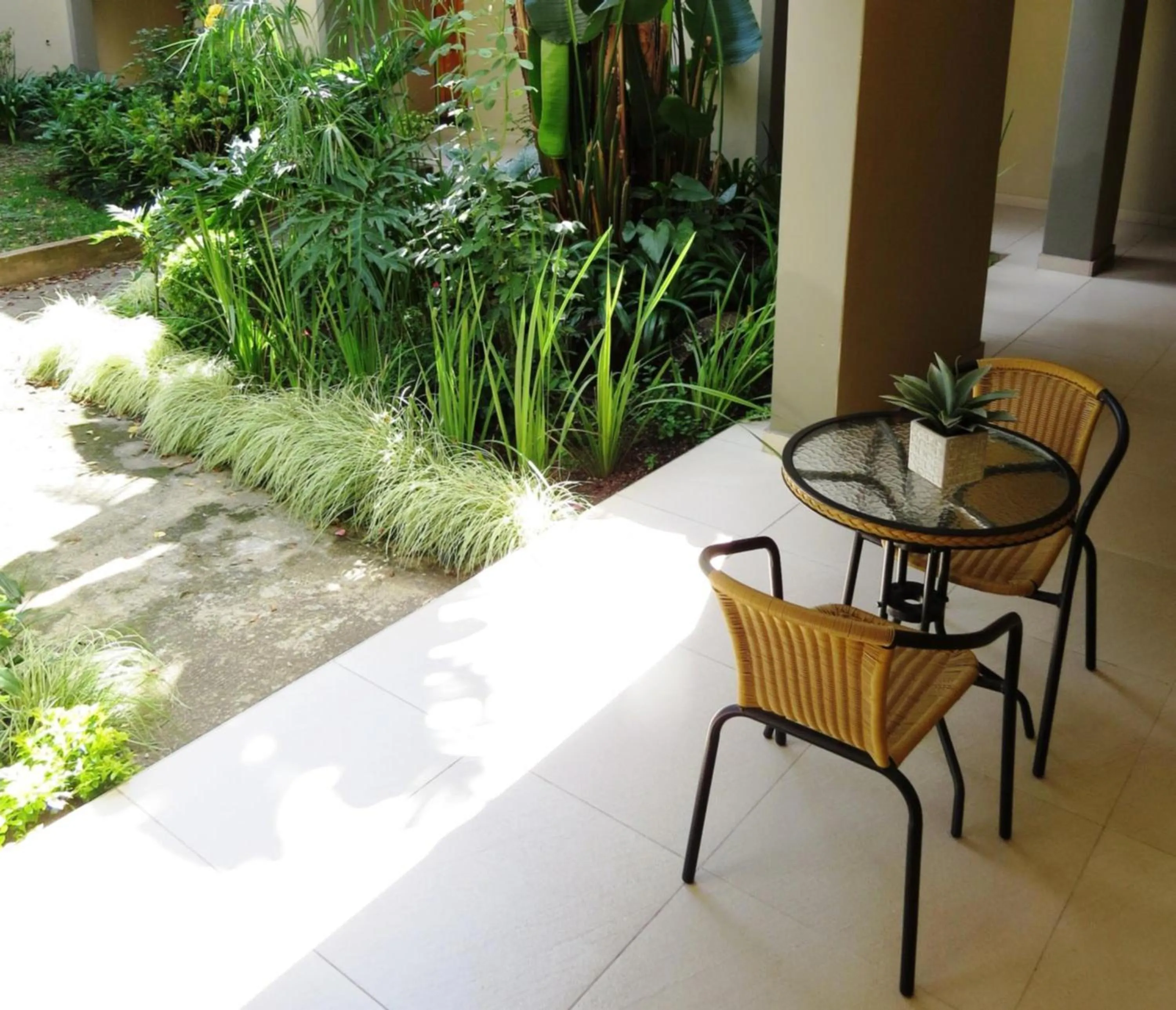 Garden in Dunton Guest House