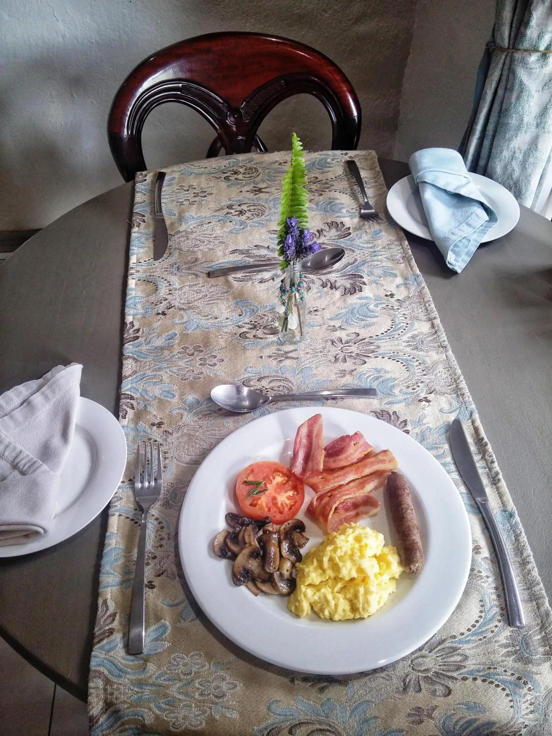 English/Irish breakfast in Dunton Guest House