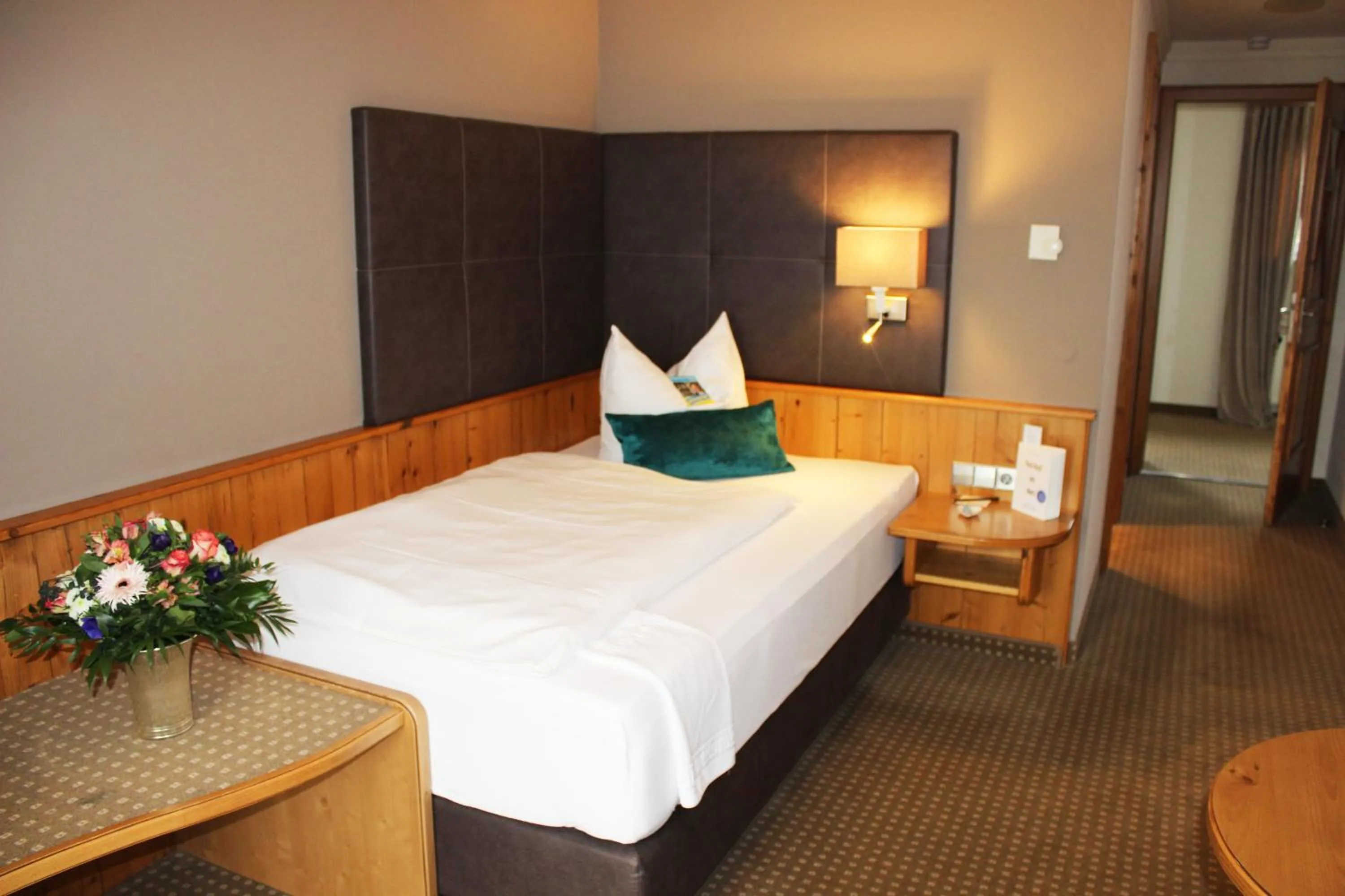 Photo of the whole room, Bed in Hotel Landhaus Feckl